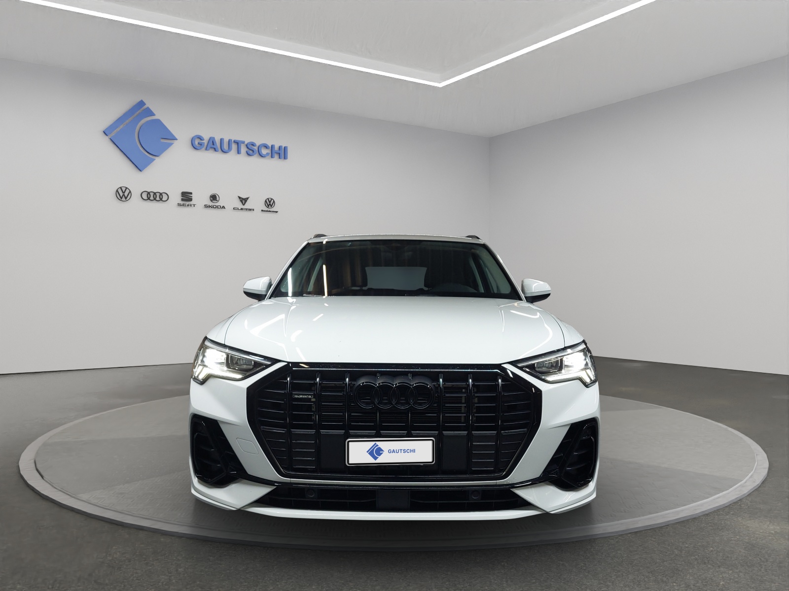 AUDI Q3 35 TDI S line quattro S-tronic-image-4