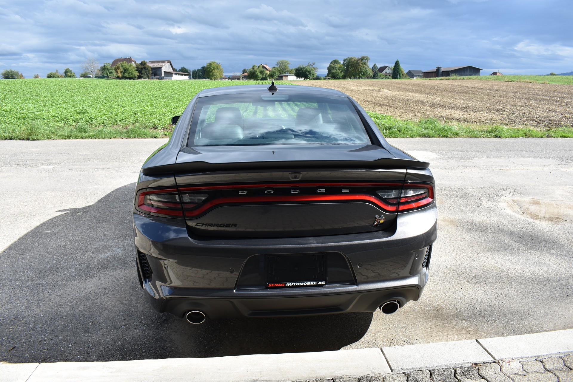 DODGE Charger R/T Scat Pack Widebody-image-5