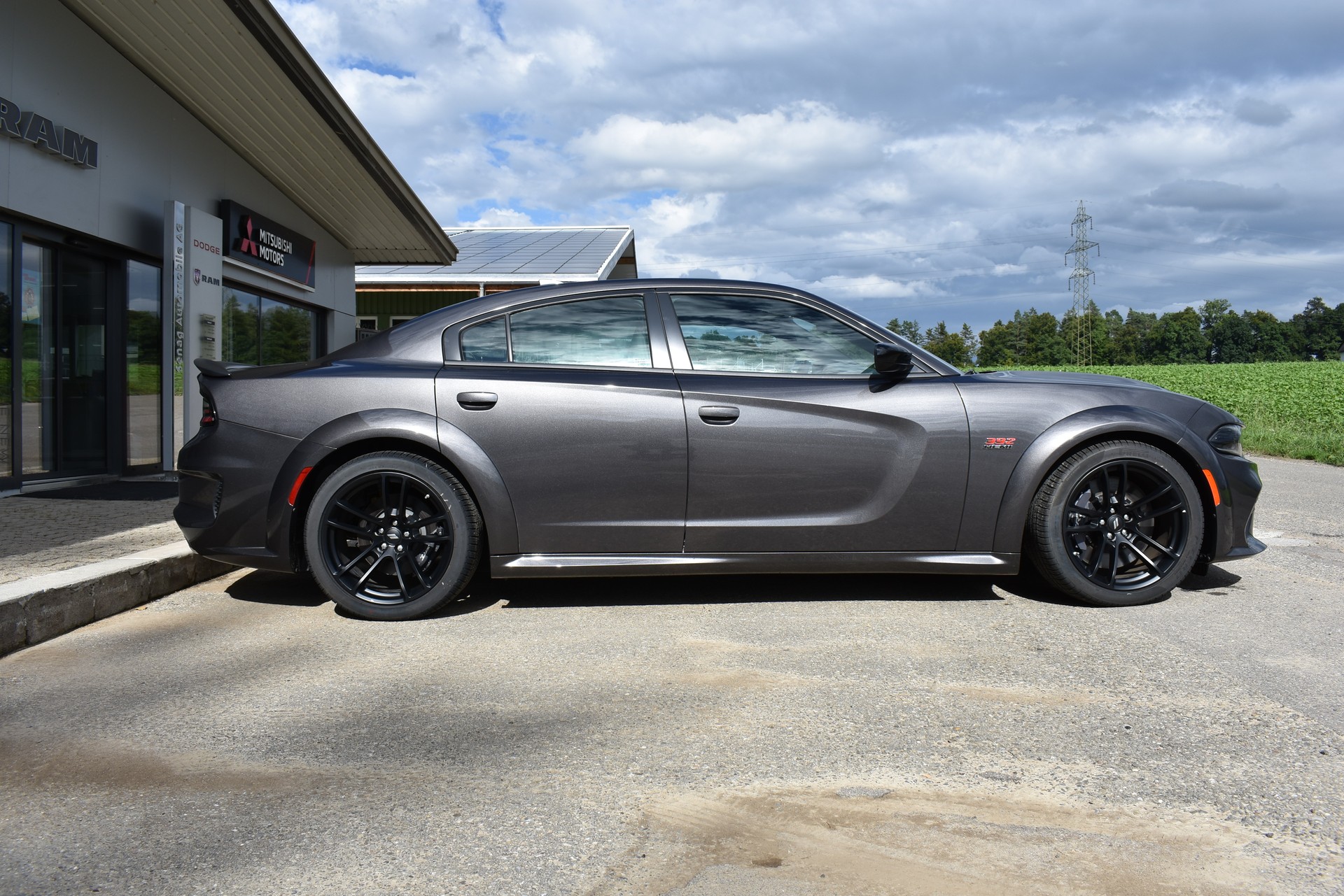 DODGE Charger R/T Scat Pack Widebody-image-3