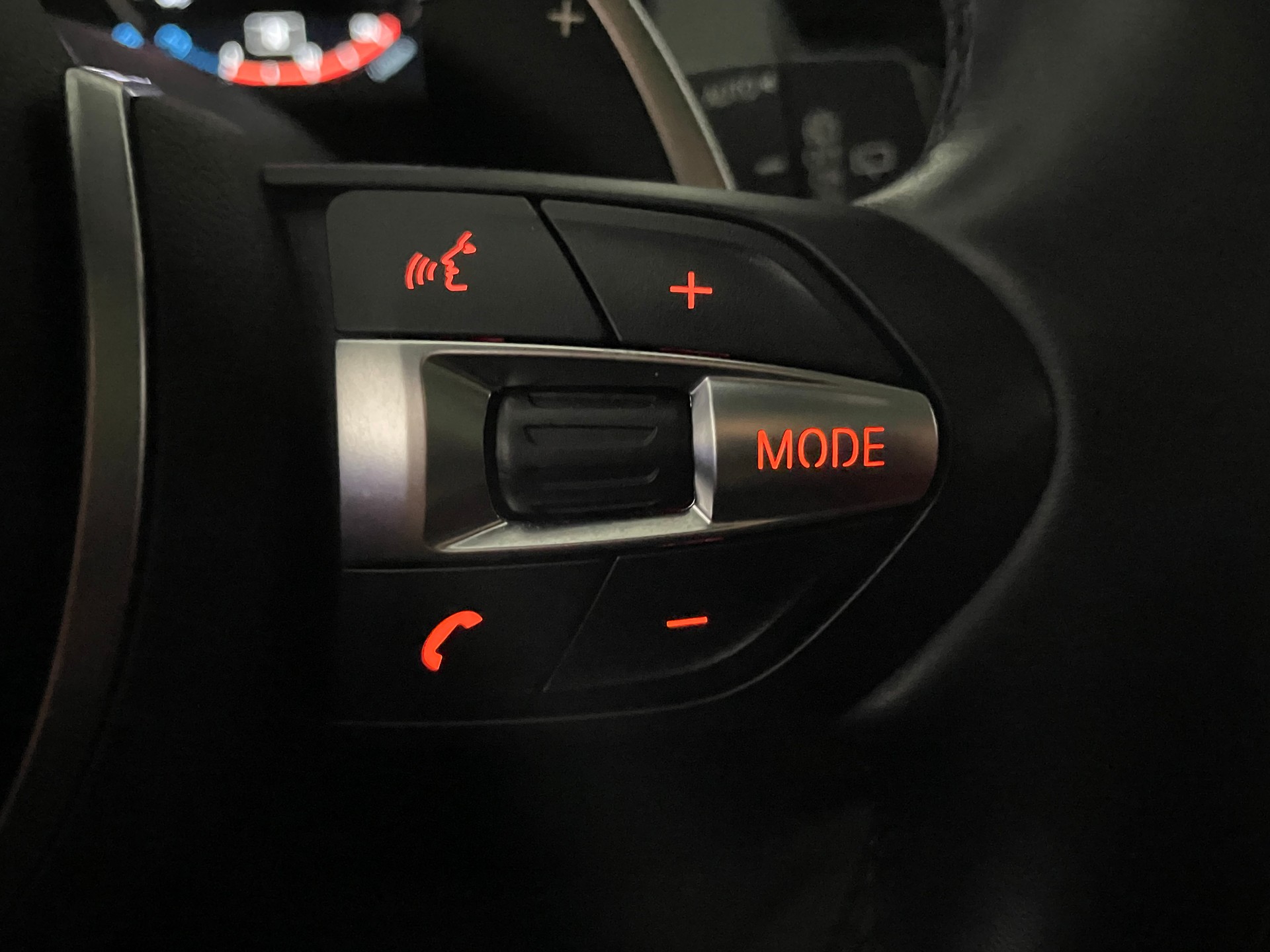 BMW X2 sDrive 18d M Sport X Steptronic * MAGMAROTEM INTERIEUER - M SPORT X PAKET *-image-20