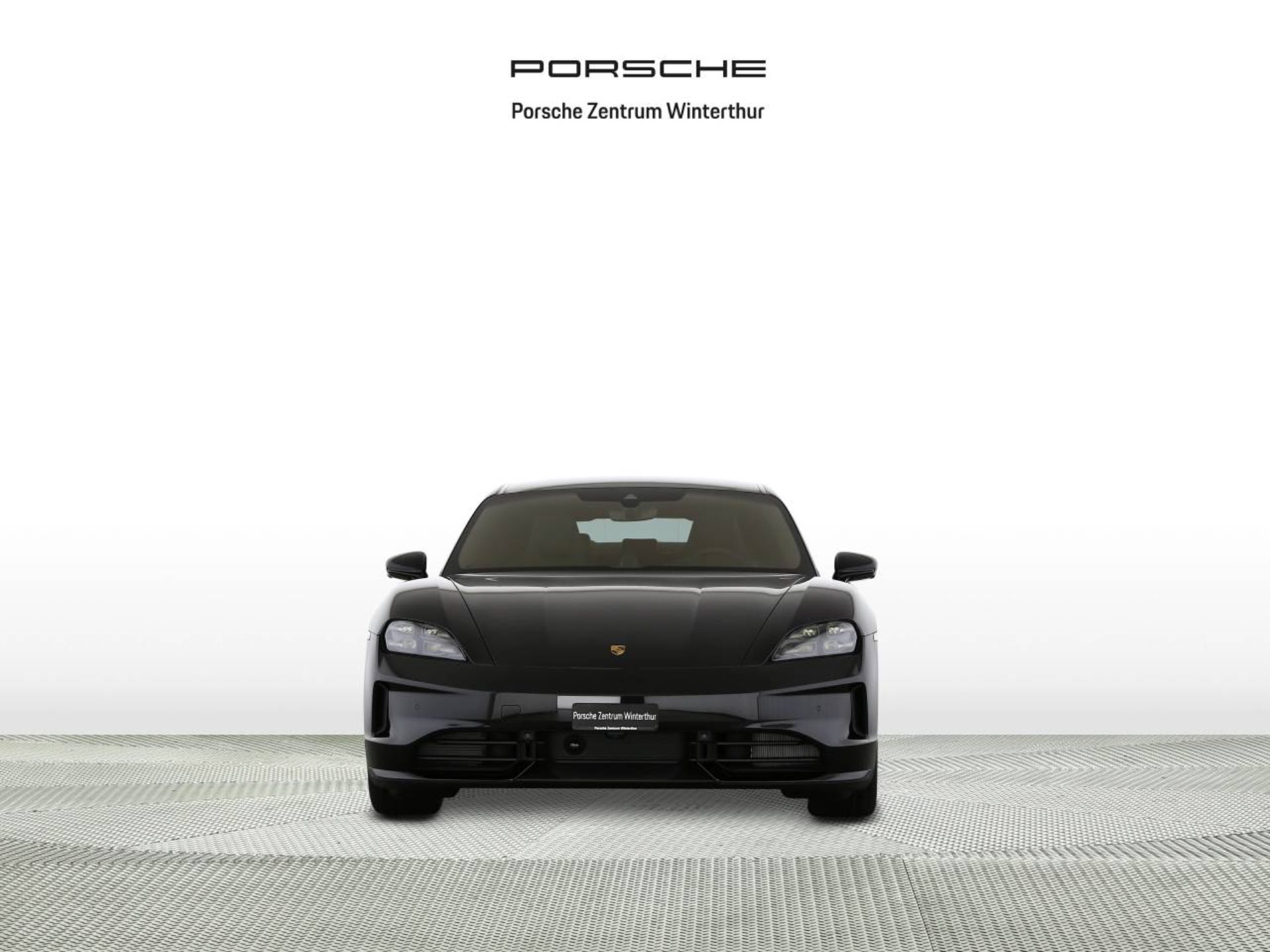 PORSCHE Taycan 4 Black Edition-image-5