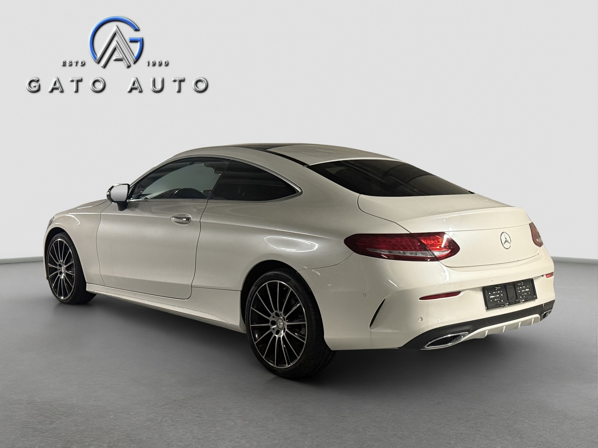 MERCEDES-BENZ C 250 d AMG Line Coupé 9G-Tronic-showroom-element-2