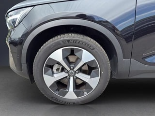 Image VOLVO XC40 XC40 B3 Benzin Mild Hybrid Plus Dark DCT