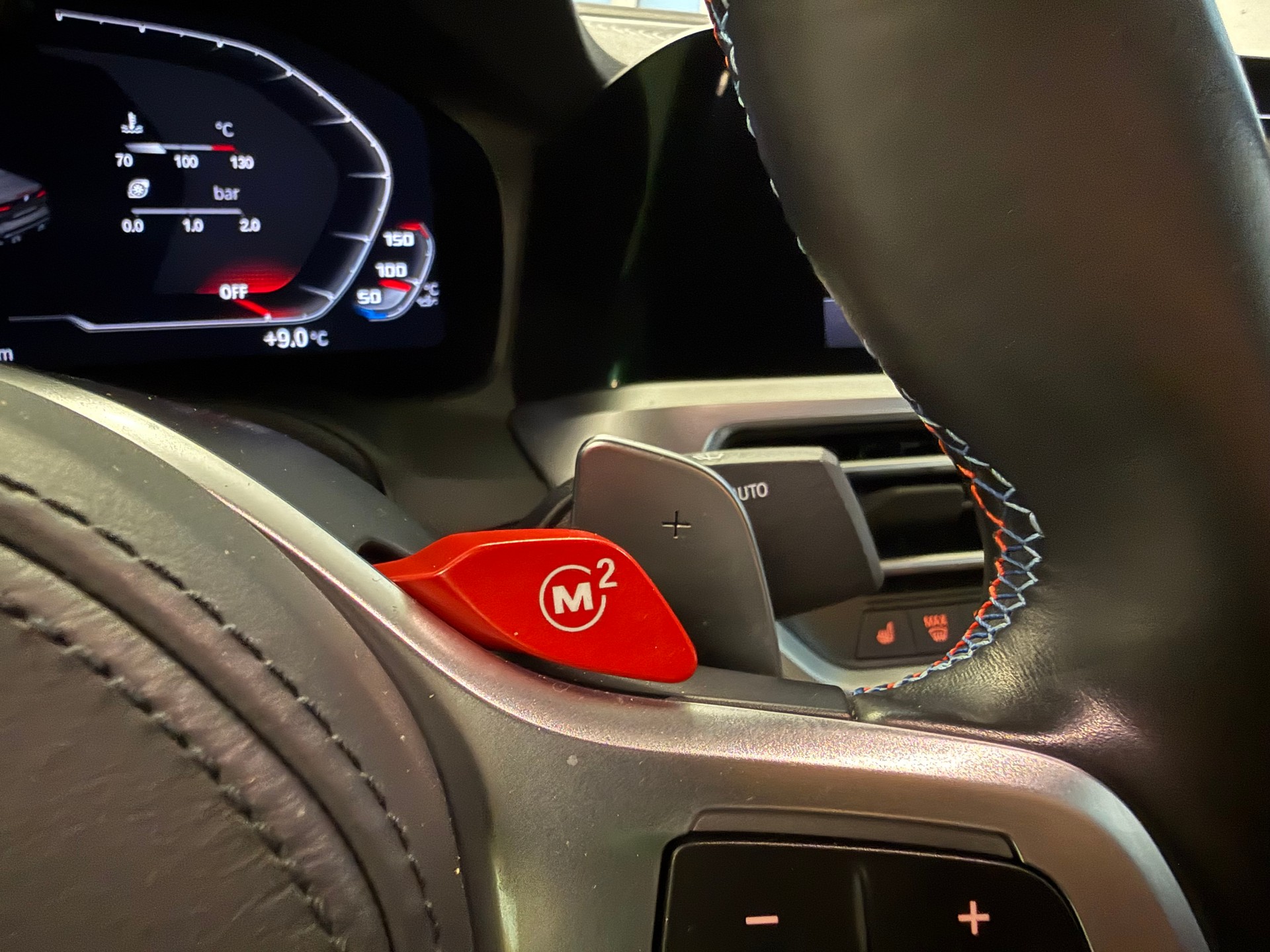 BMW M4 Cabrio Competition M xDrive-image-14