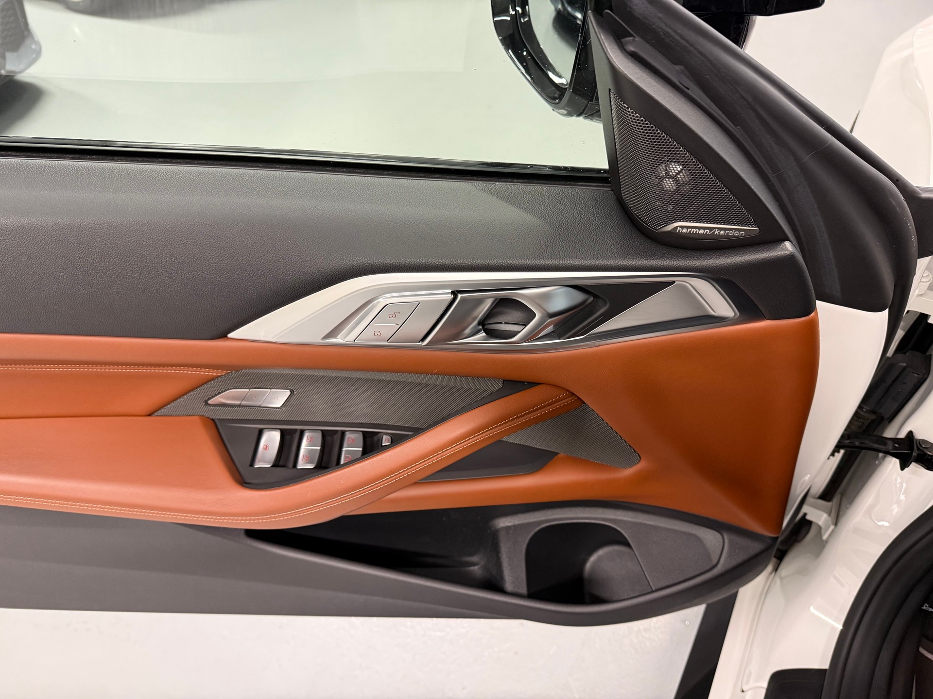 BMW M4 Cabrio Competition M xDrive-image-20