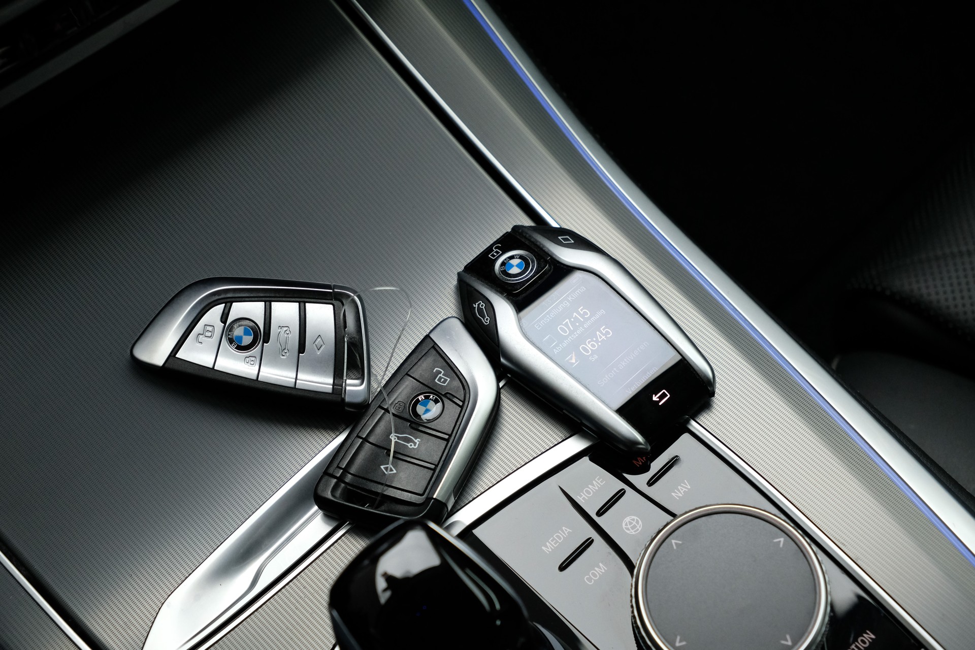 BMW X5 xDrive 48V 40i Steptronic-image-21