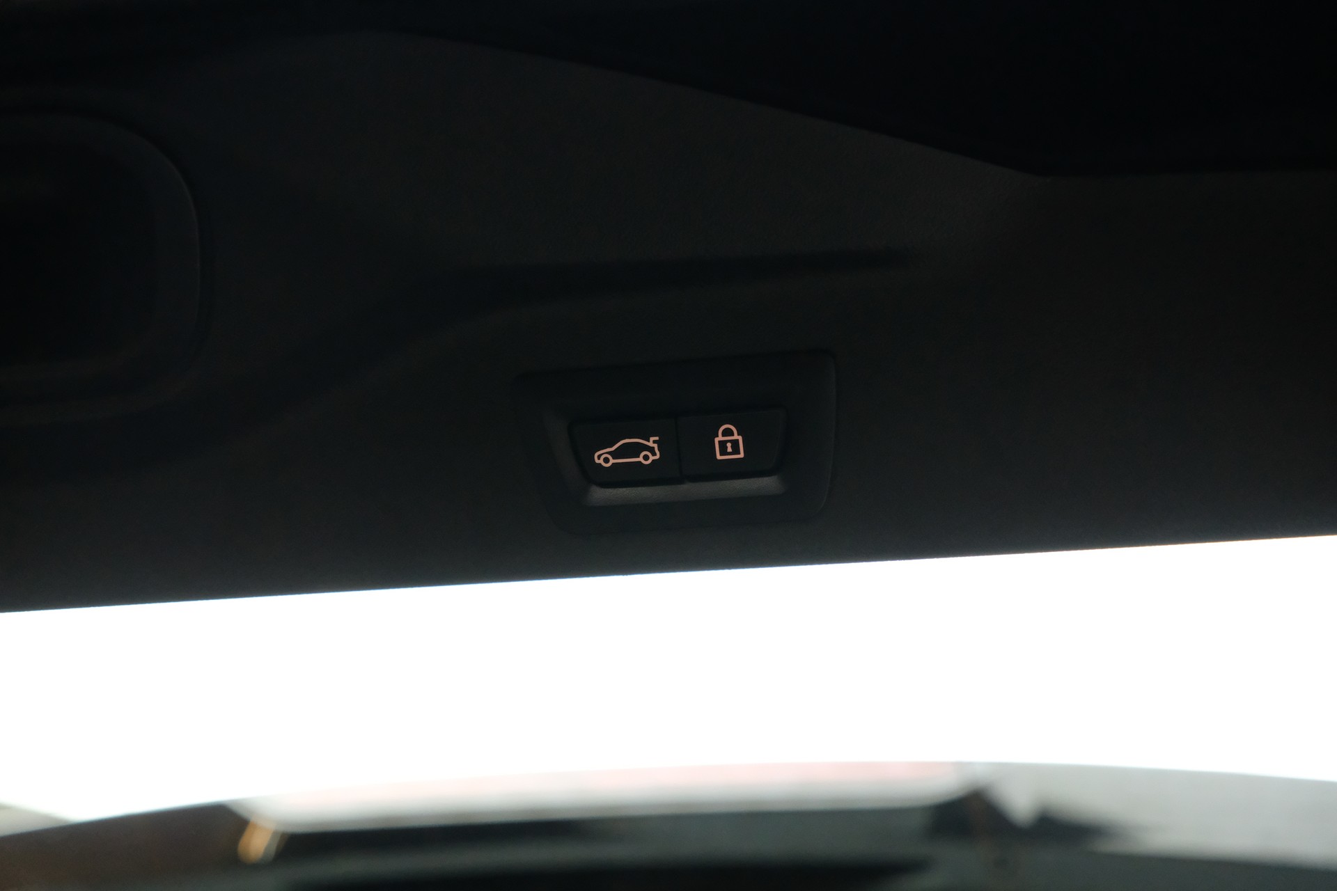 BMW X5 xDrive 48V 40i Steptronic-image-29