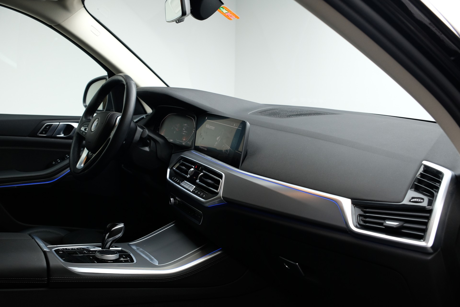BMW X5 xDrive 48V 40i Steptronic-image-9