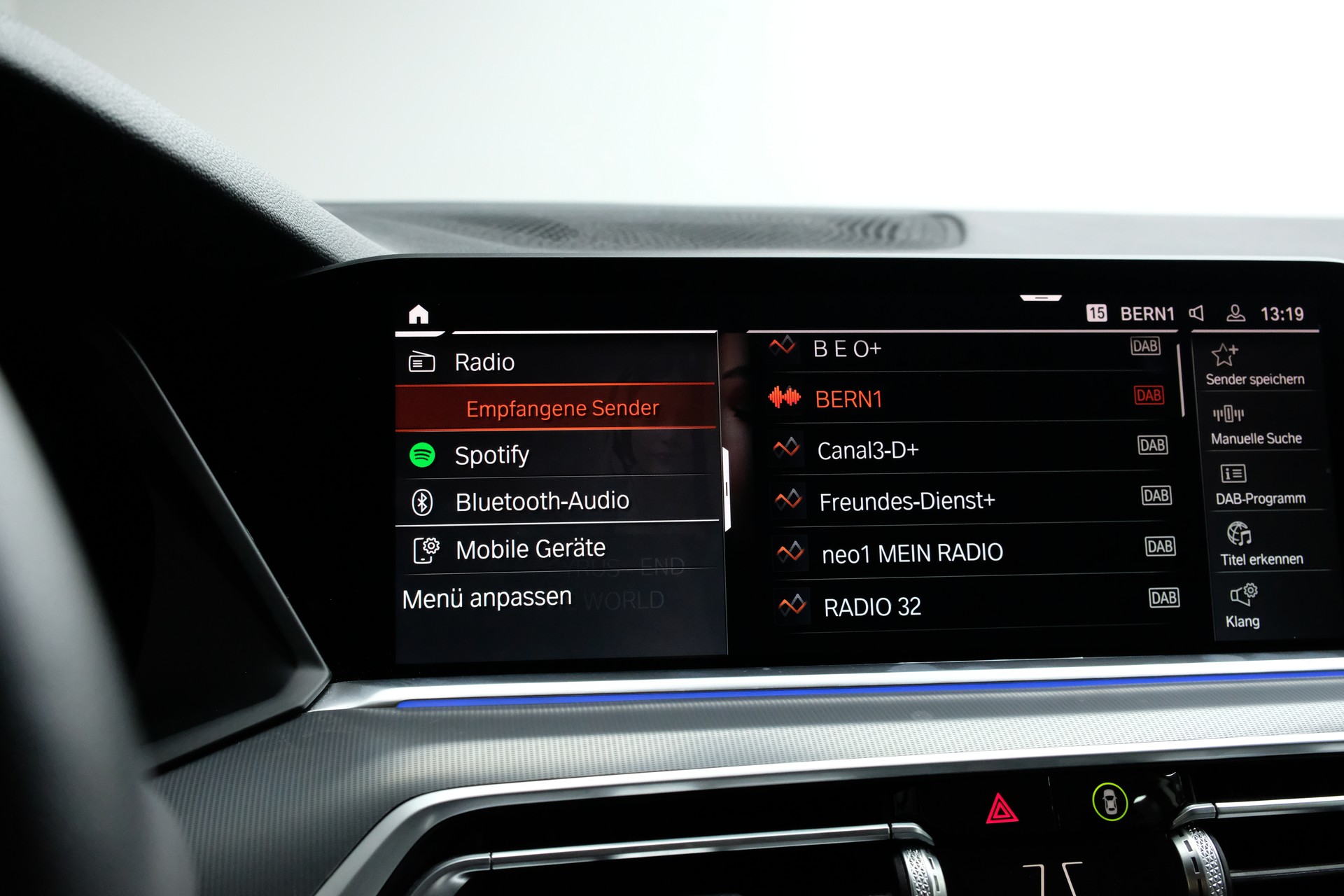 BMW X5 xDrive 48V 40i Steptronic-image-26