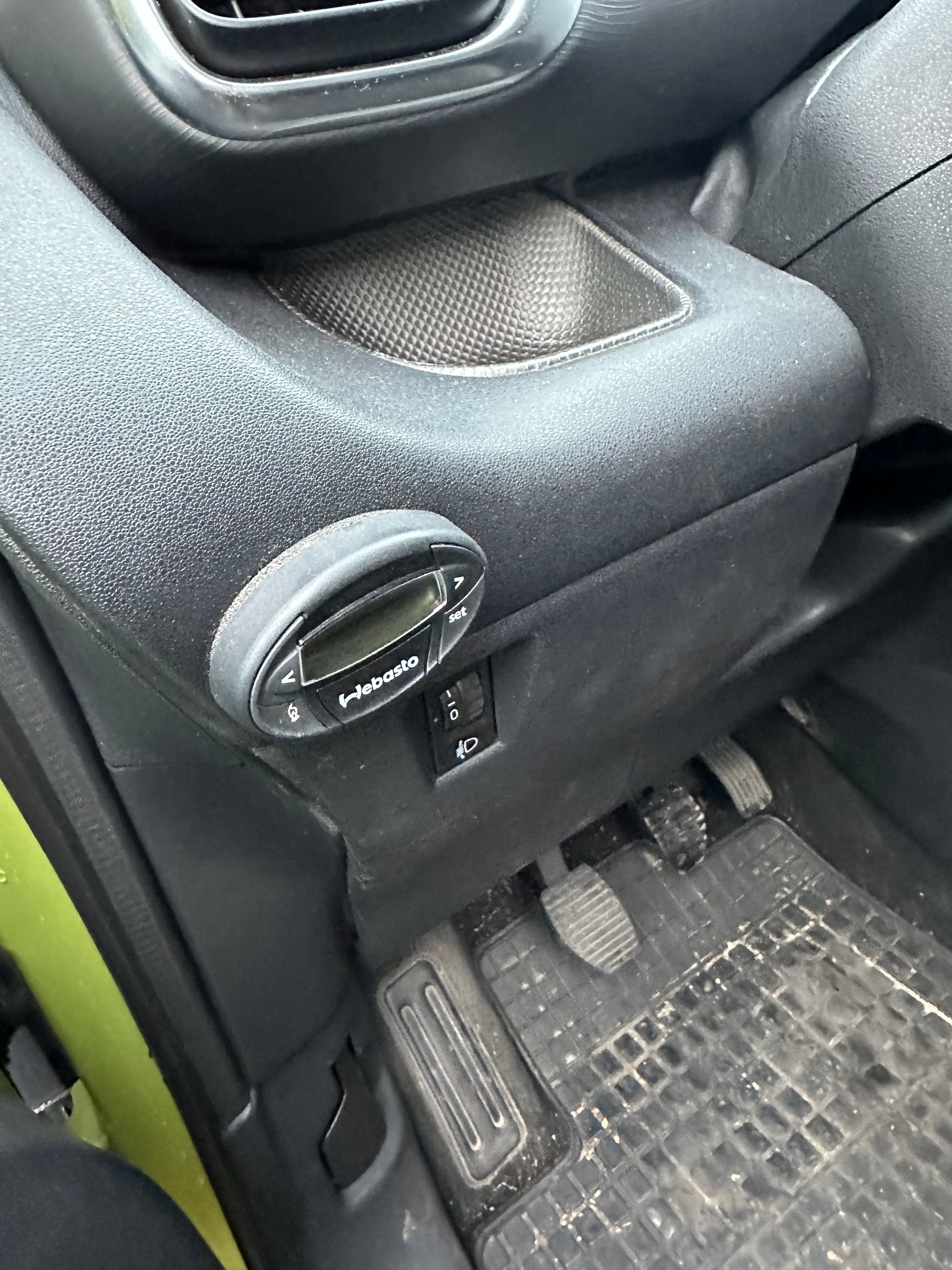 CITROEN C3 Picasso 1.4i 16V Exclusive FIXPREIS-image-10