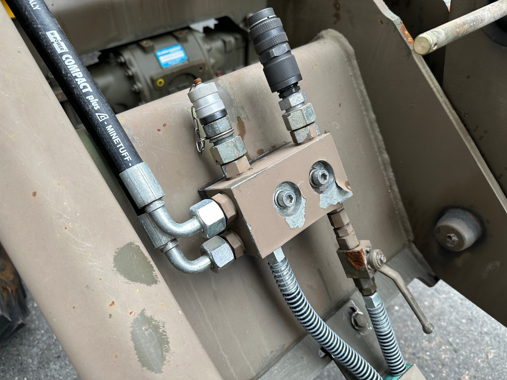 MERCEDES-BENZ LIEBHERR L 508-image-19