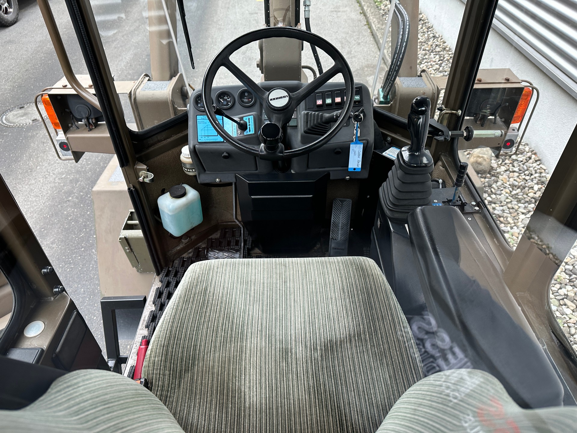 MERCEDES-BENZ LIEBHERR L 508-image-11