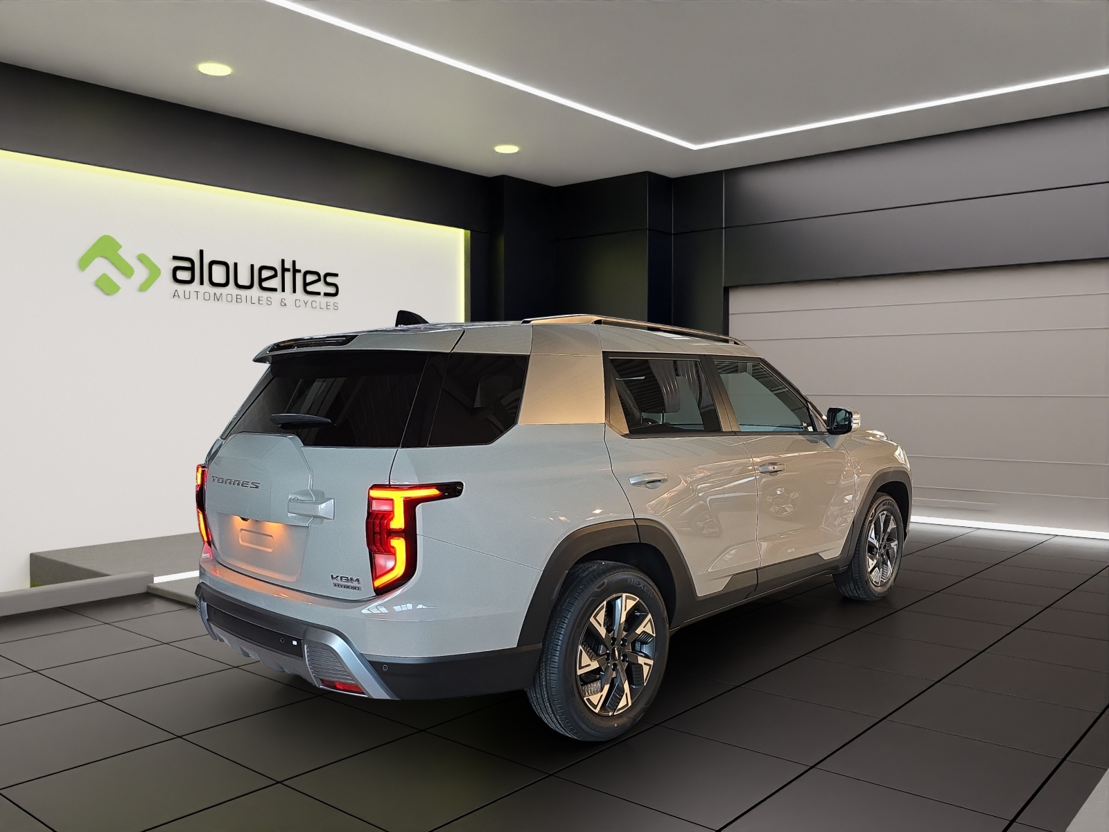KGM-SsangYong Torres 1.5 TGDI Hybrid Platinum AT-showroom-element-3