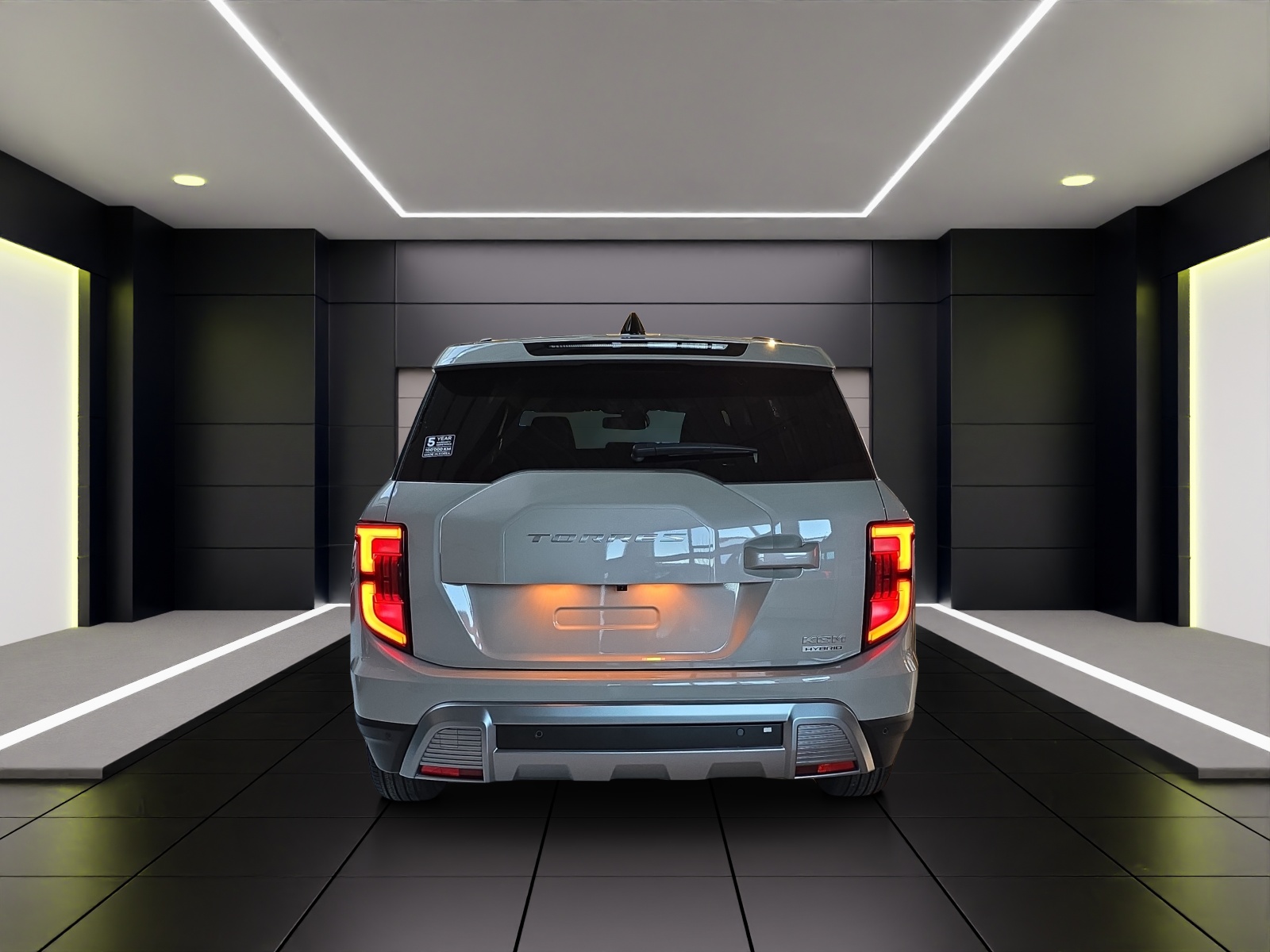 KGM-SsangYong Torres 1.5 TGDI Hybrid Platinum AT-image-4