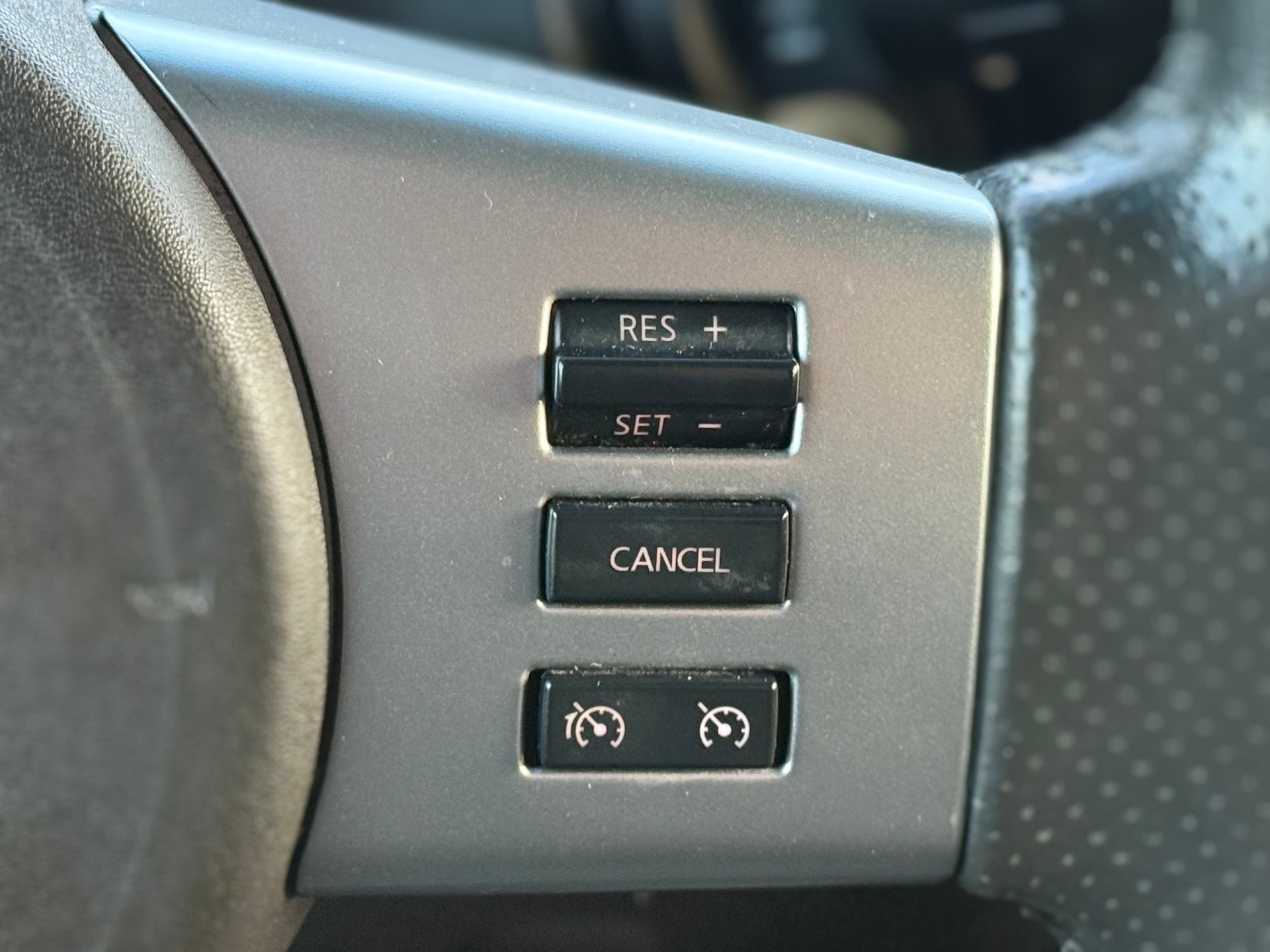 NISSAN Navara Double Cab LE 2.5 dCi 4WD-image-15
