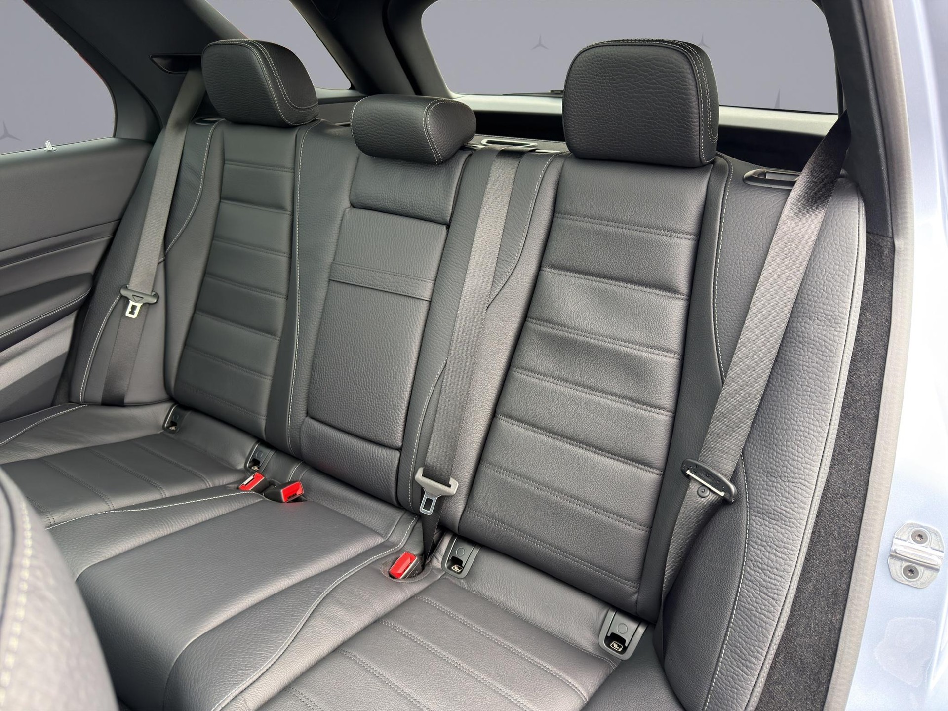 MERCEDES-BENZ GLE 450 AMG Line 4matic-image-10