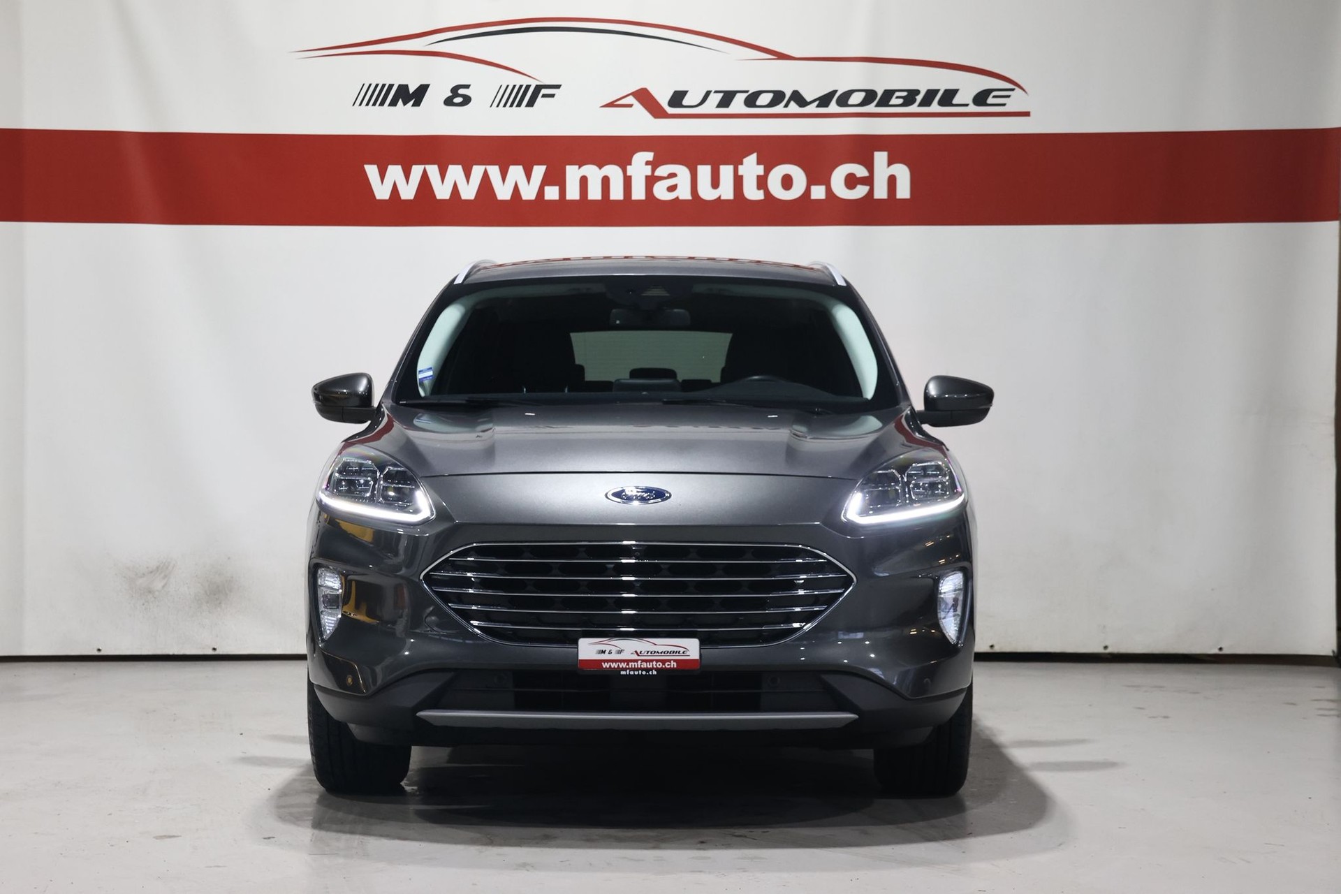 FORD Kuga 2.5 Hybrid Titanium X 4x4-image-6