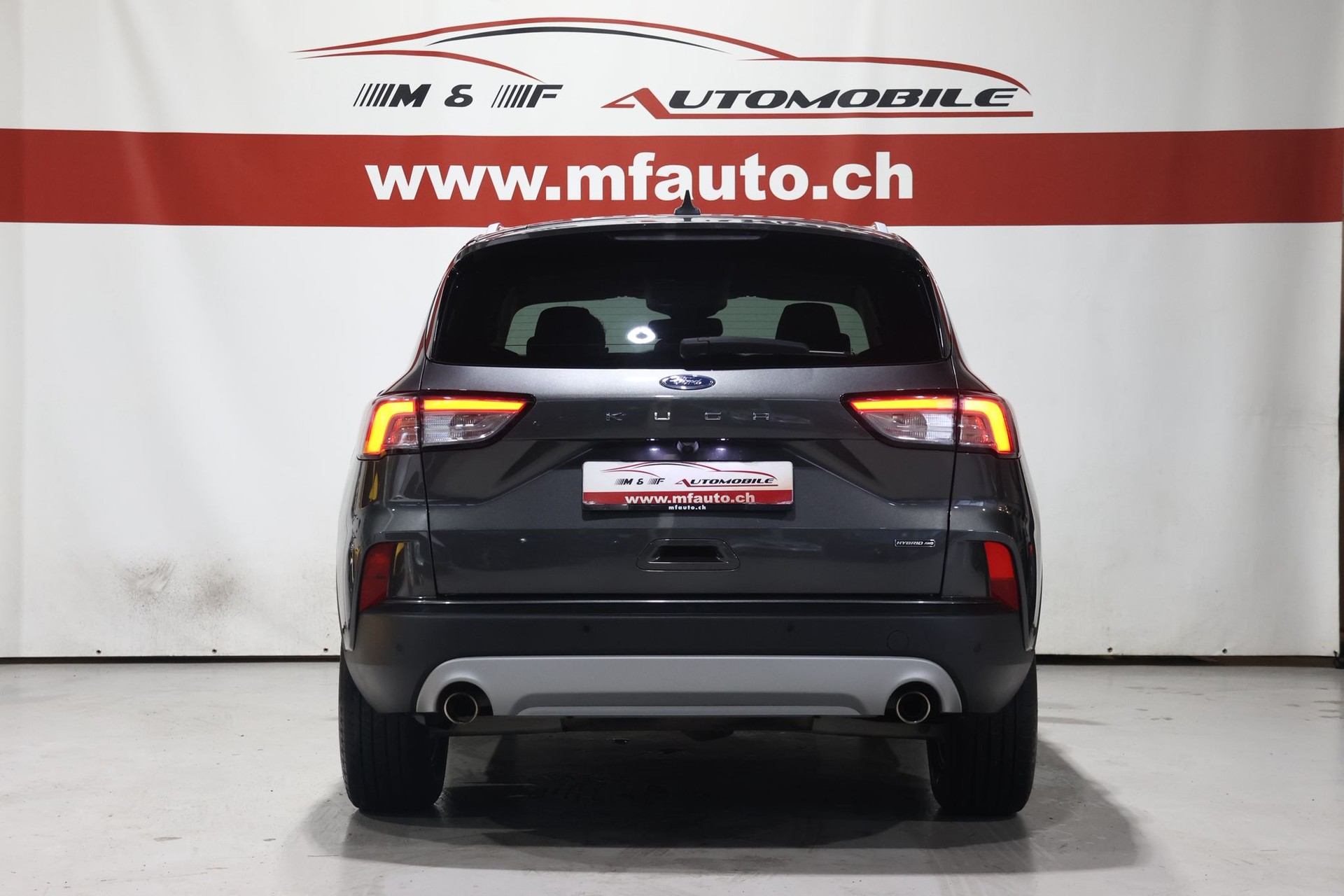 FORD Kuga 2.5 Hybrid Titanium X 4x4-image-5