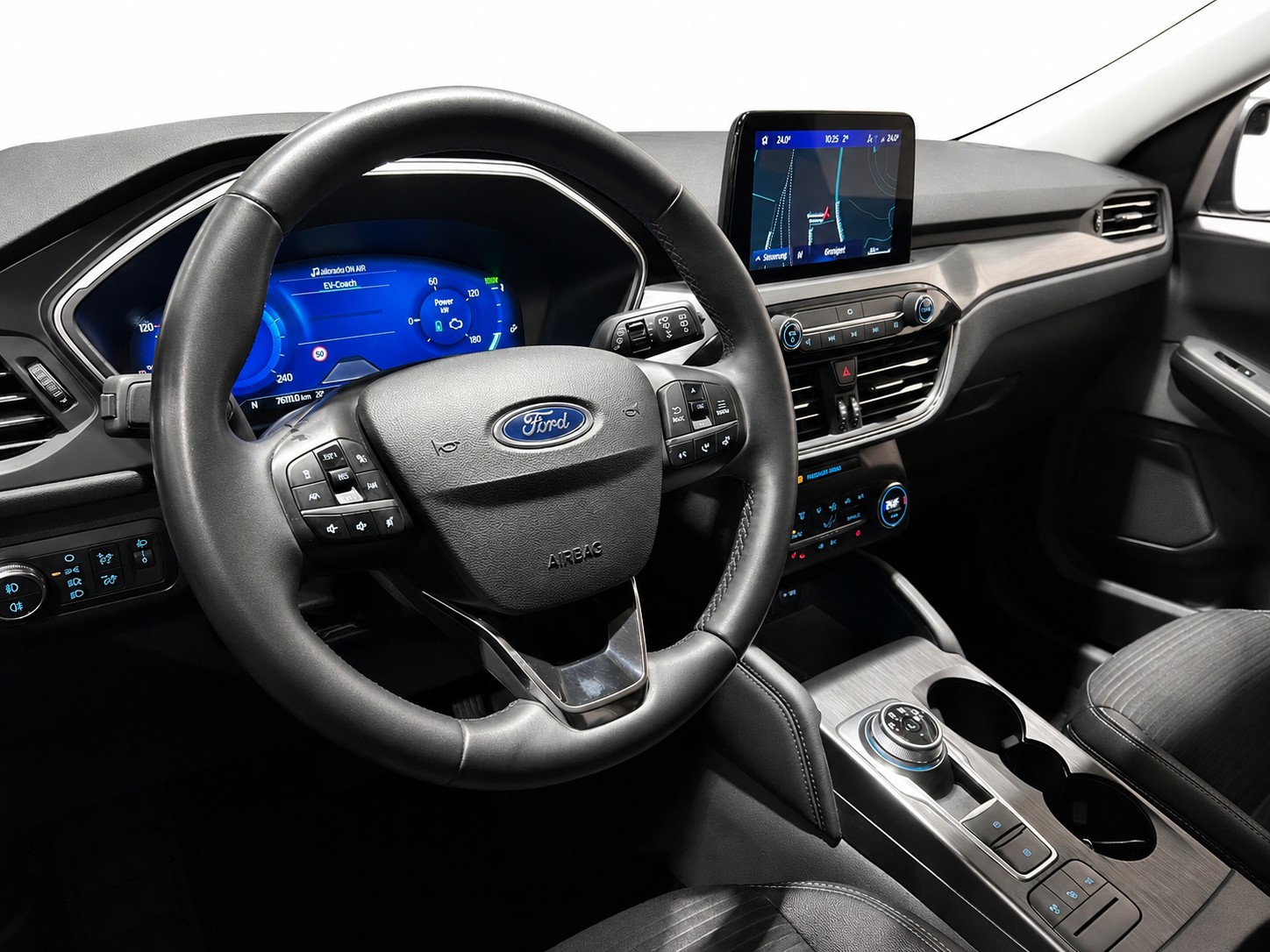 FORD Kuga 2.5 Hybrid Titanium X 4x4-image-9