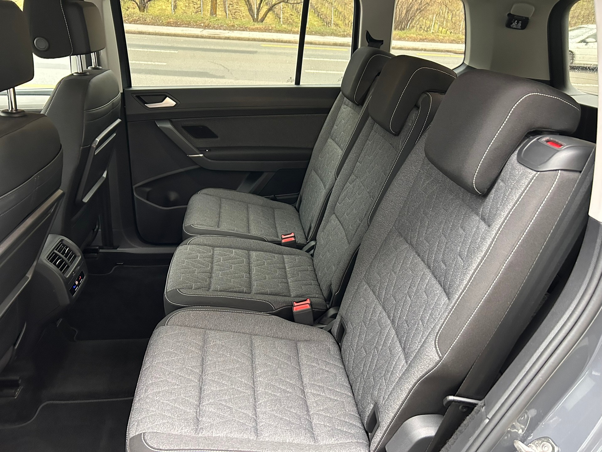 VW Touran 1.5 TSI EVO Comfortline United DSG-image-7