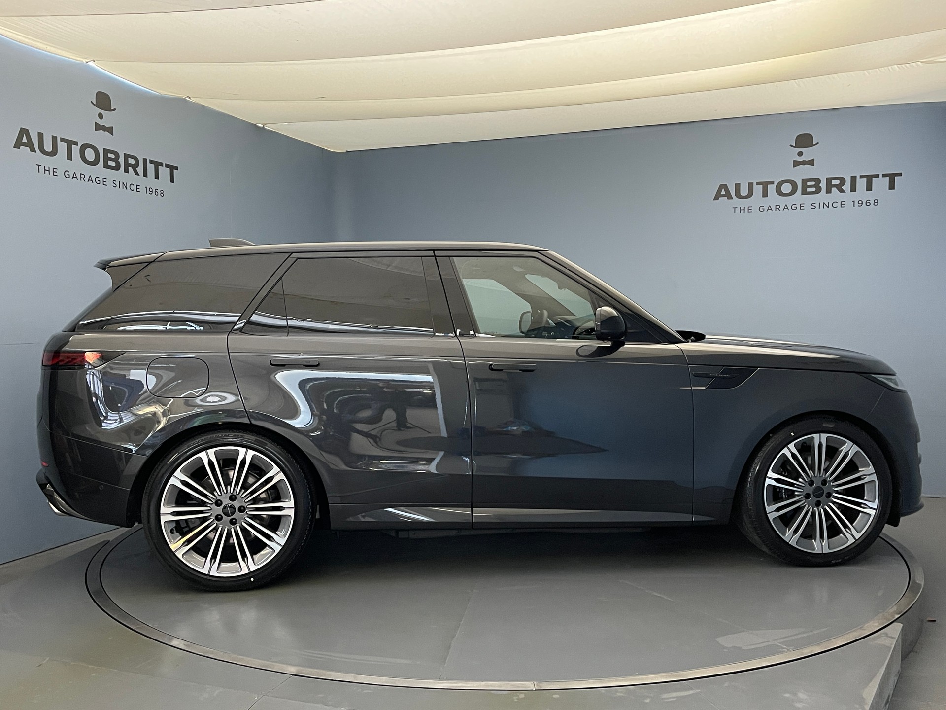 LAND ROVER Range Rover Sport 3.0 I6 P550e Autobiography-image-2
