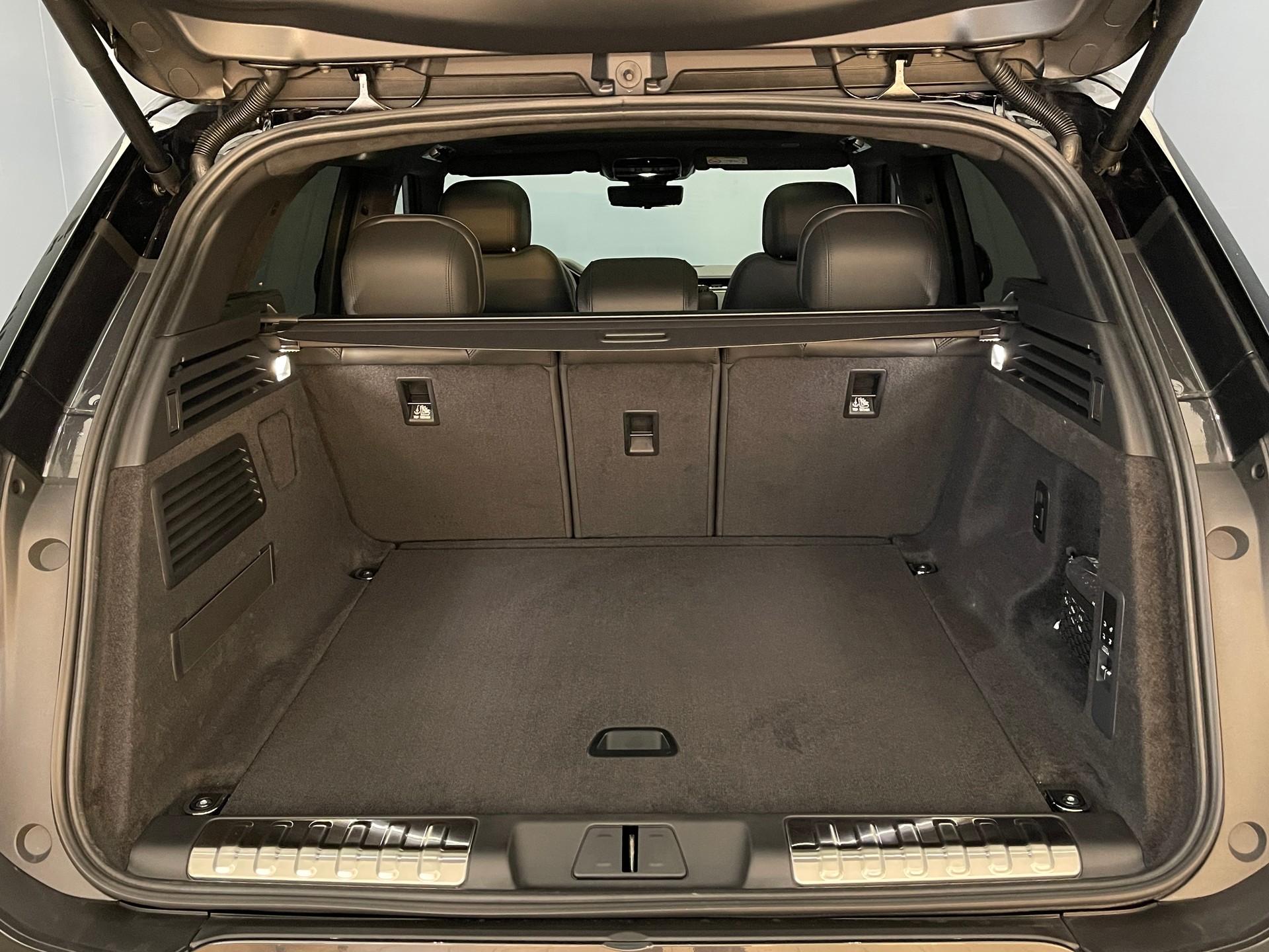 LAND ROVER Range Rover Sport 3.0 I6 P550e Autobiography-image-11