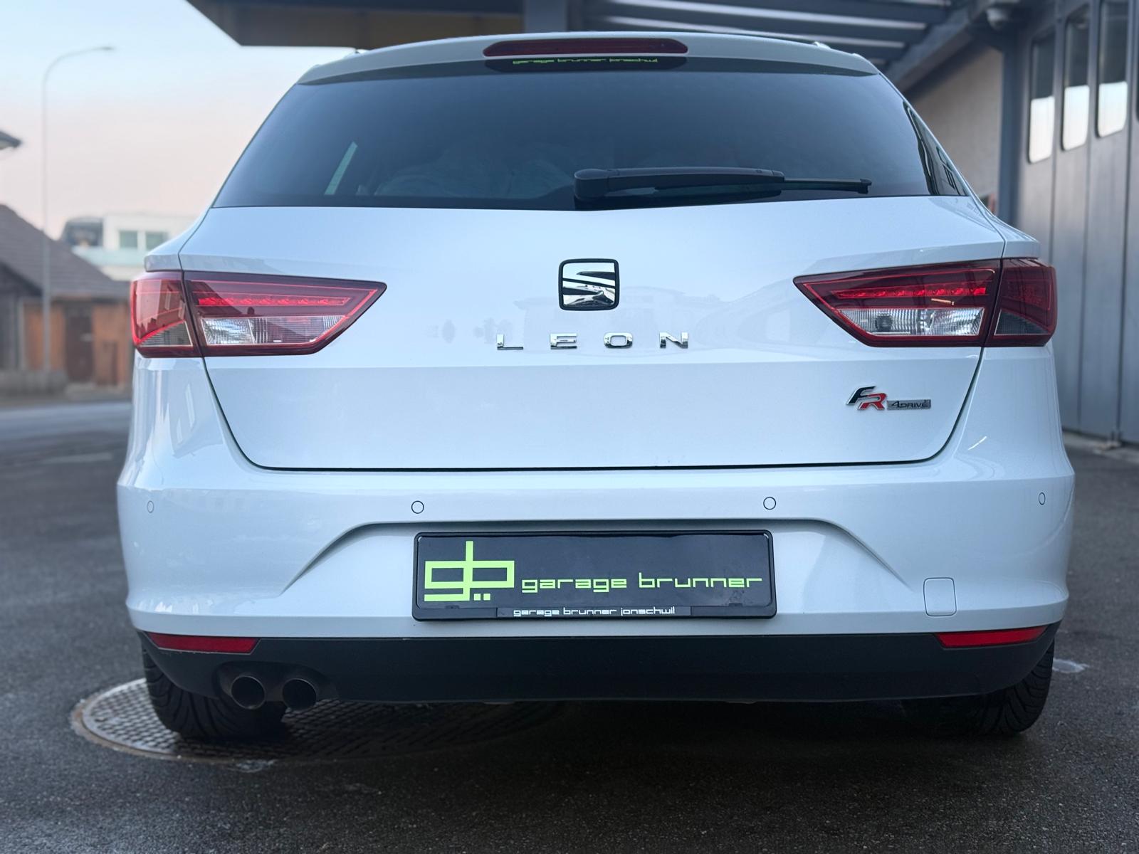 SEAT Leon ST 2.0 TDI Style 4Drive-image-5
