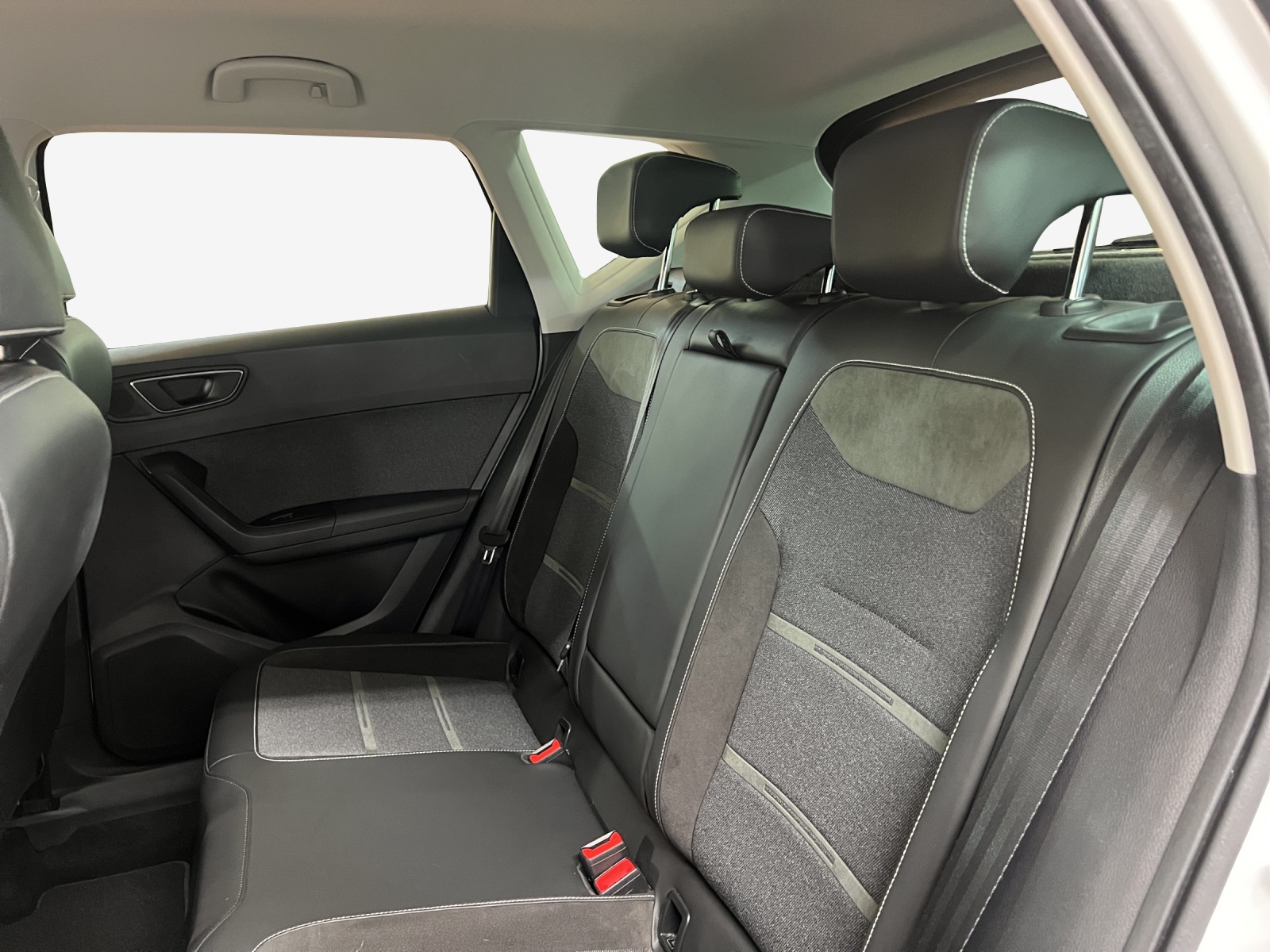 SEAT Ateca 1.5 TSI EVO Hola Xperience DSG-image-11