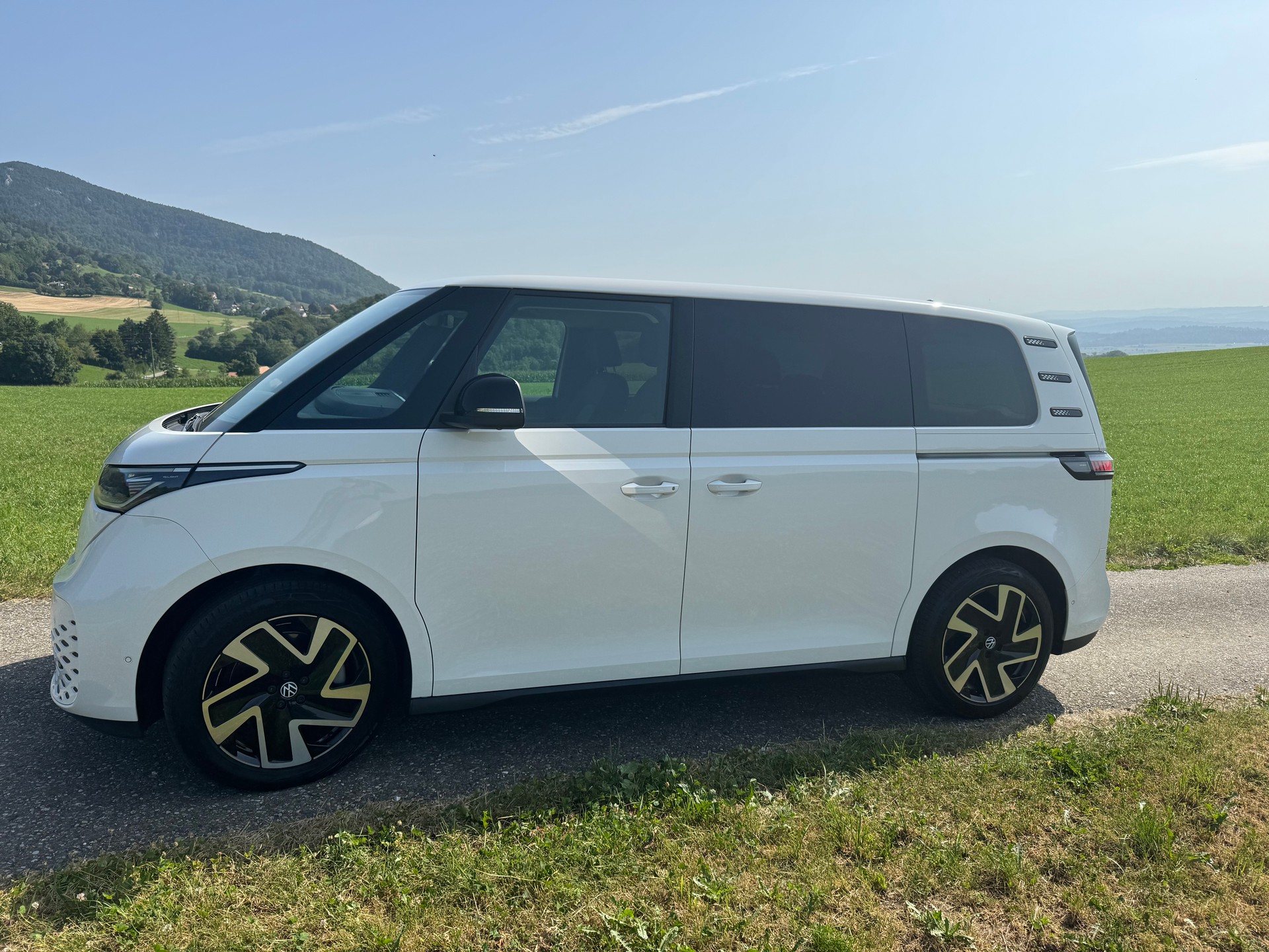 VW ID.Buzz NWB Pro-image-1