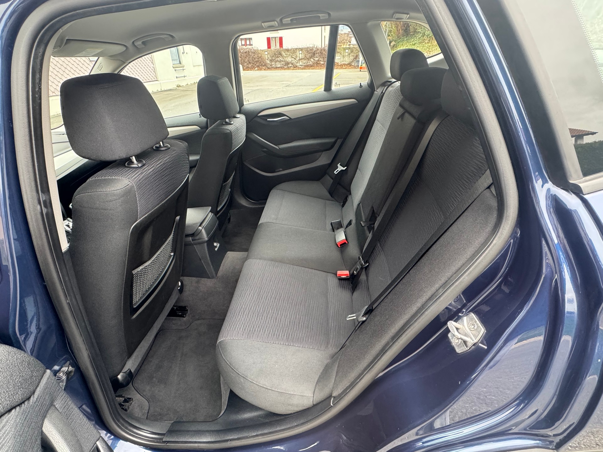 BMW X1 sDrive 20d Sport Line Steptronic-image-4