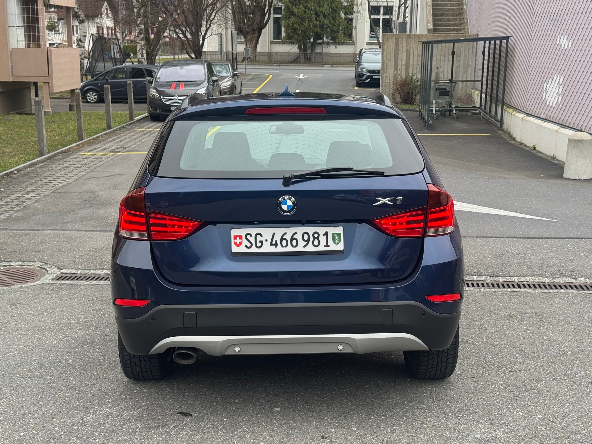BMW X1 sDrive 20d Sport Line Steptronic-image-7