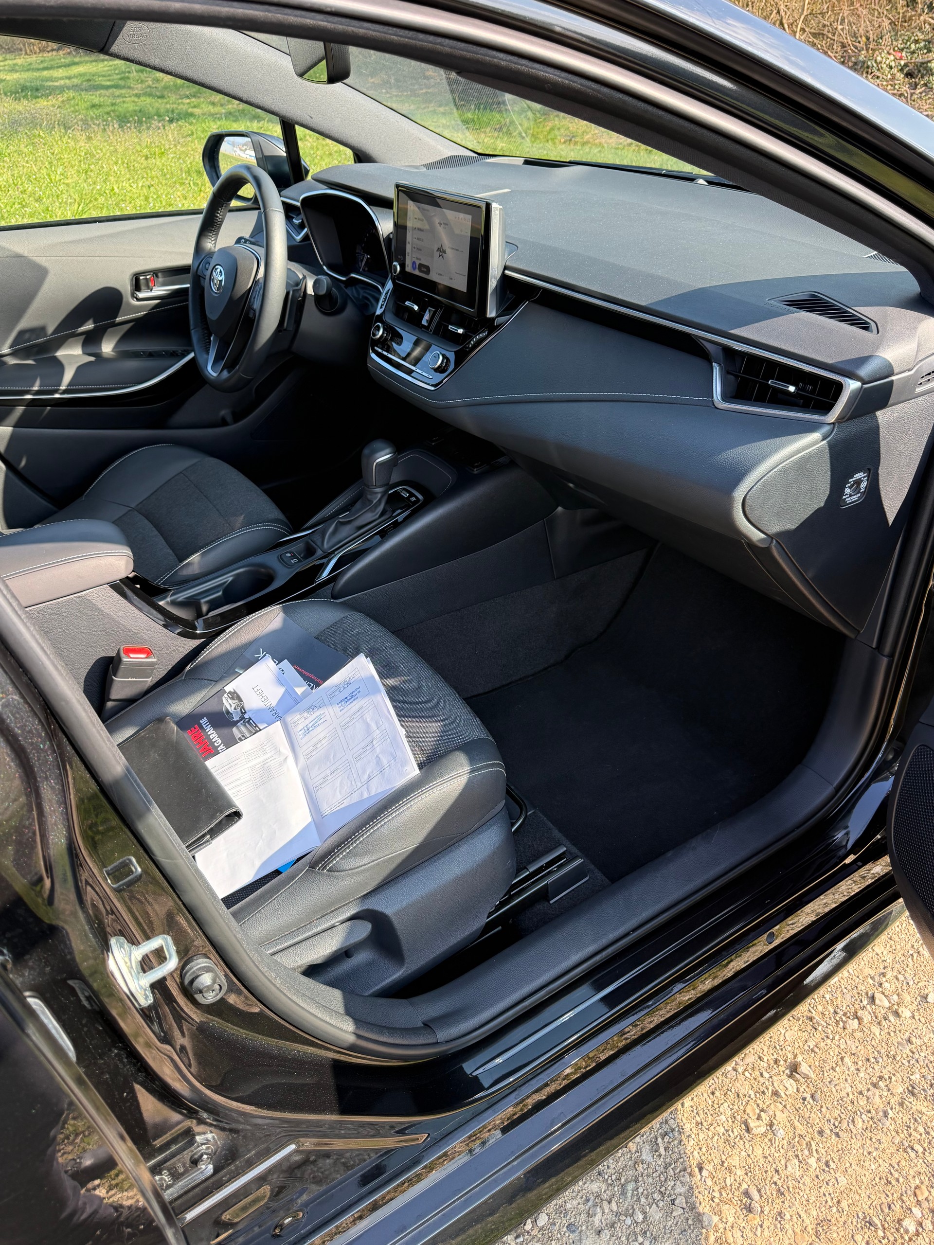 TOYOTA Corolla 2.0 HSD GR-S e-CVT Leasing Finanzierung Möglich-image-14