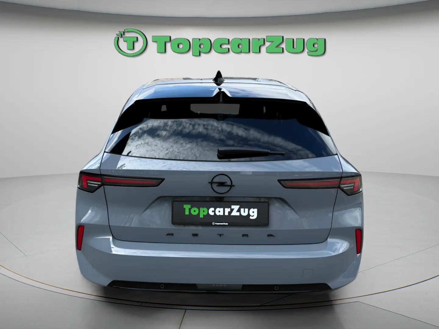 OPEL Astra Sports Tourer 1.2i Turbo GS A-image-6