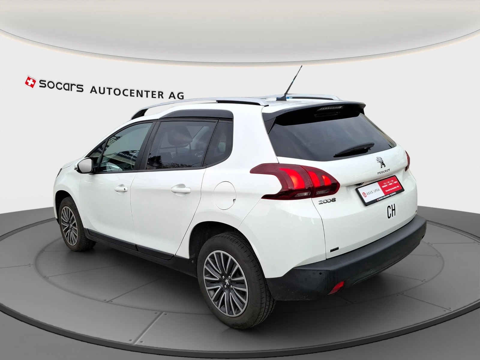 PEUGEOT 2008 1.2 PureTech Active // Rückfahrkamera / Navi / Tempomat....-image-3