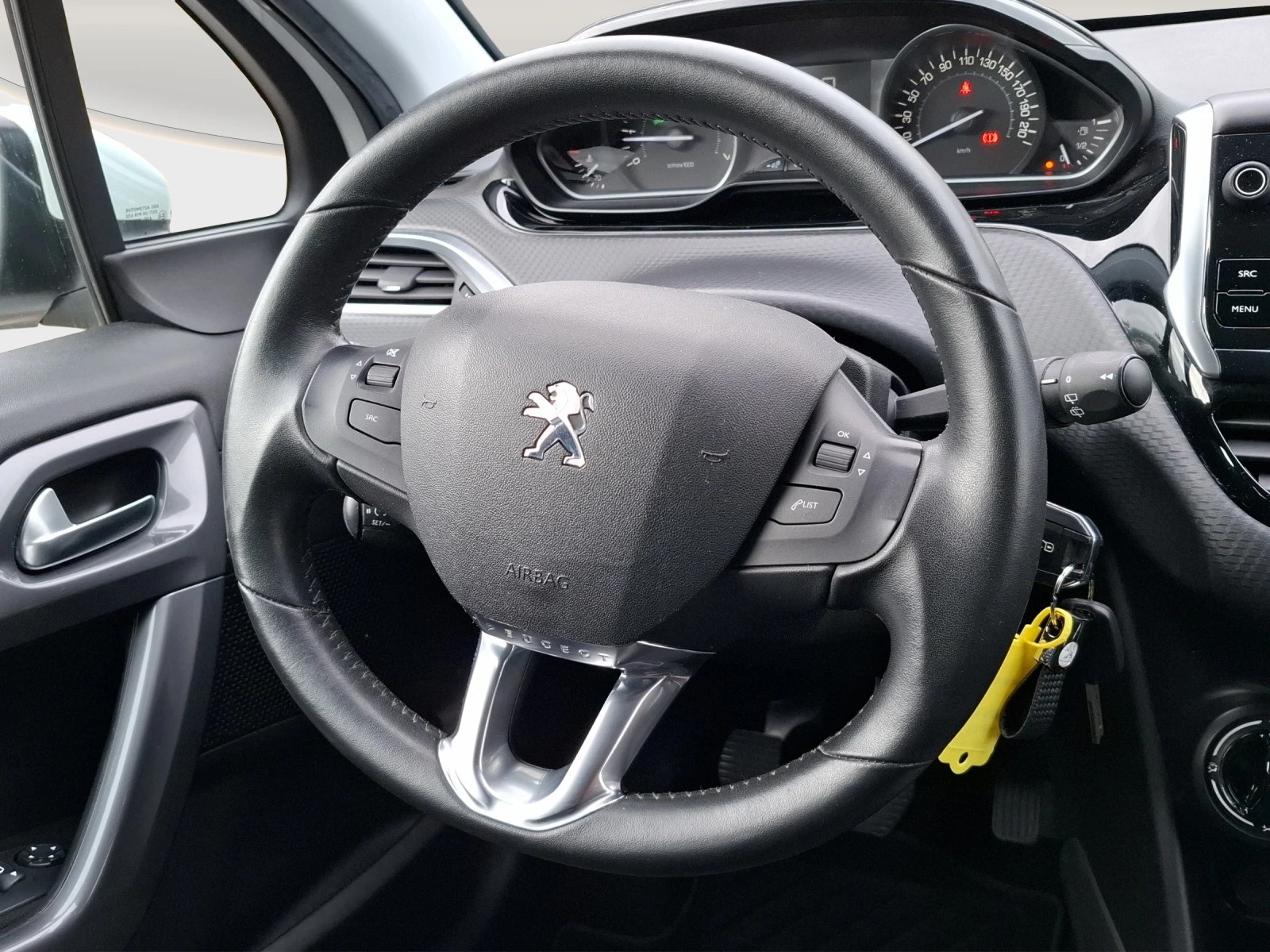 PEUGEOT 2008 1.2 PureTech Active // Rückfahrkamera / Navi / Tempomat....-image-13
