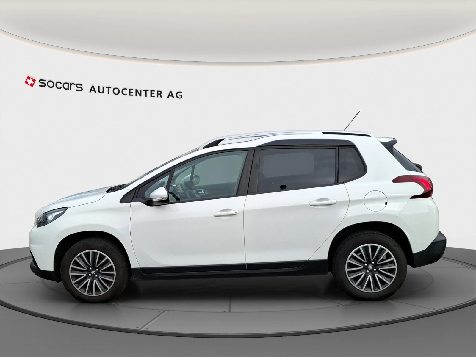 PEUGEOT 2008 1.2 PureTech Active // Rückfahrkamera / Navi / Tempomat....-image-4