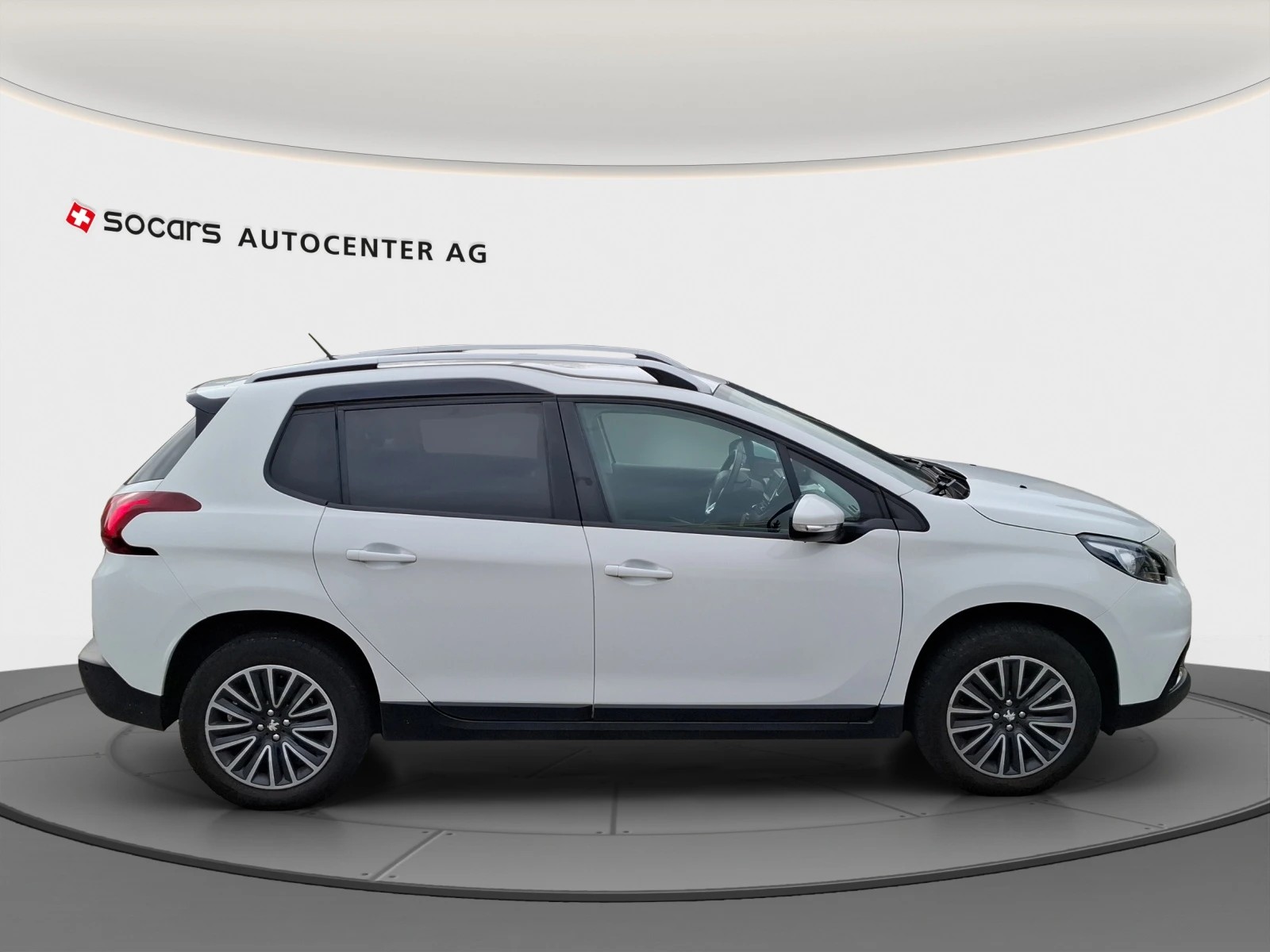 PEUGEOT 2008 1.2 PureTech Active // Rückfahrkamera / Navi / Tempomat....-image-5