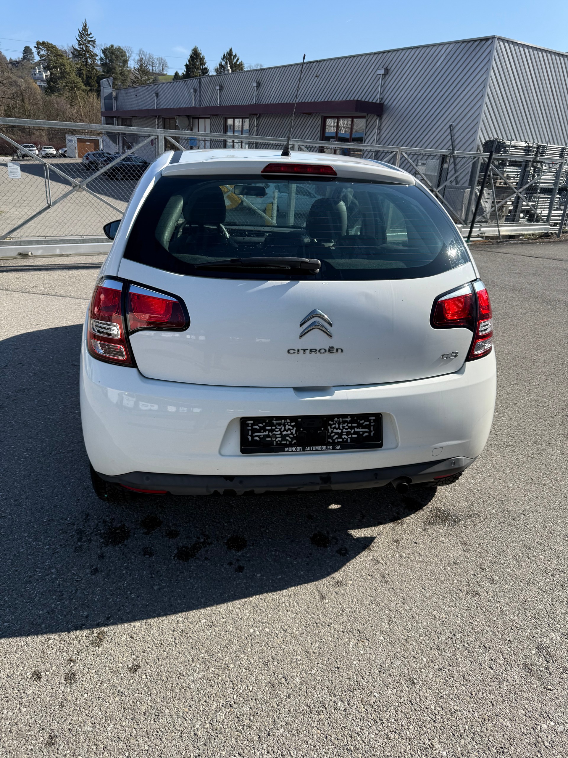 CITROEN C3 1.2i Exclusive-image-4