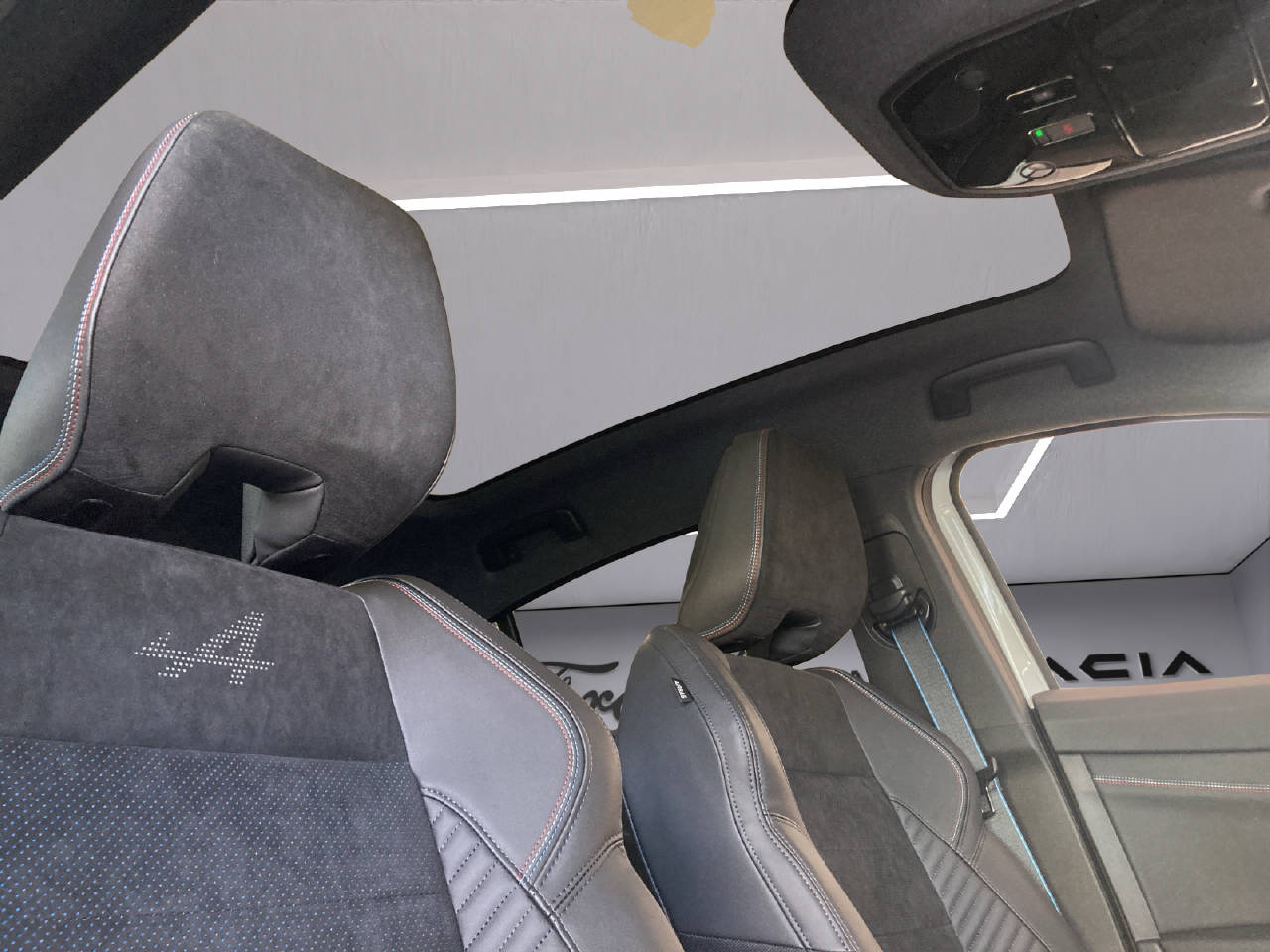 RENAULT Rafale 1.2 E-Tech Plug-in esprit Alpine-image-8