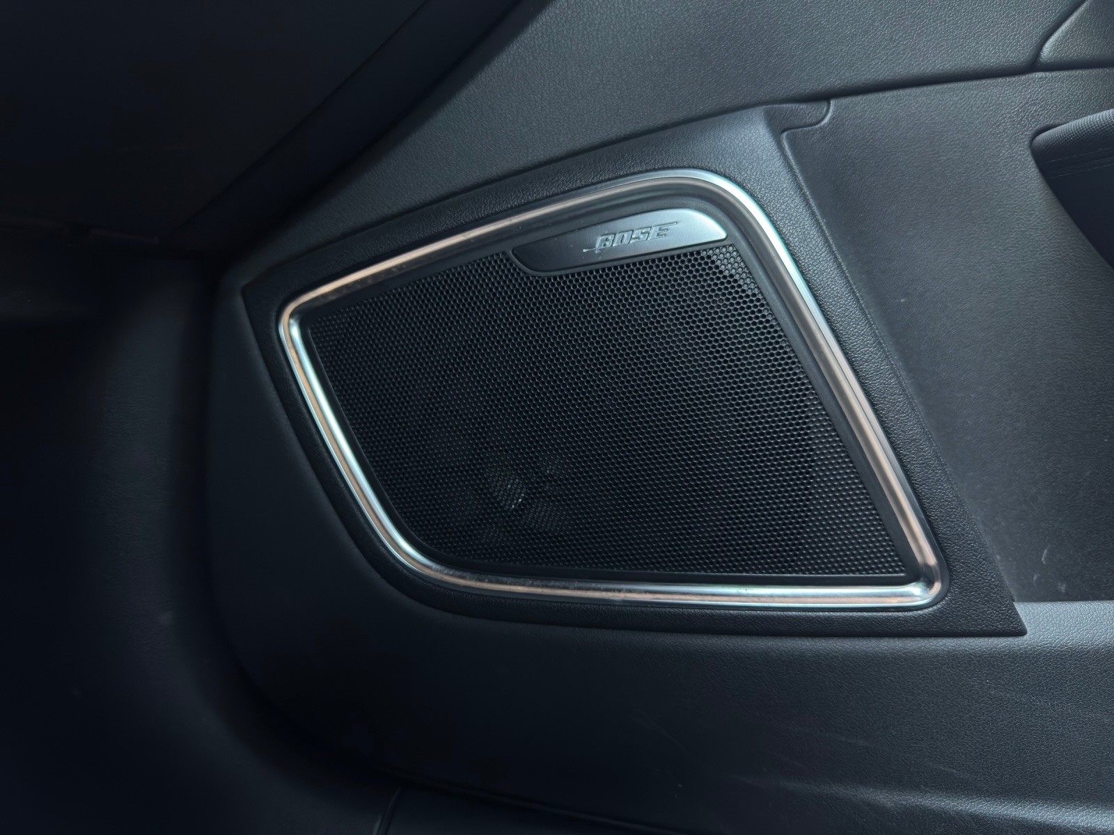AUDI A1 Sport 1.4 TFSI Ambition S-tronic-image-17
