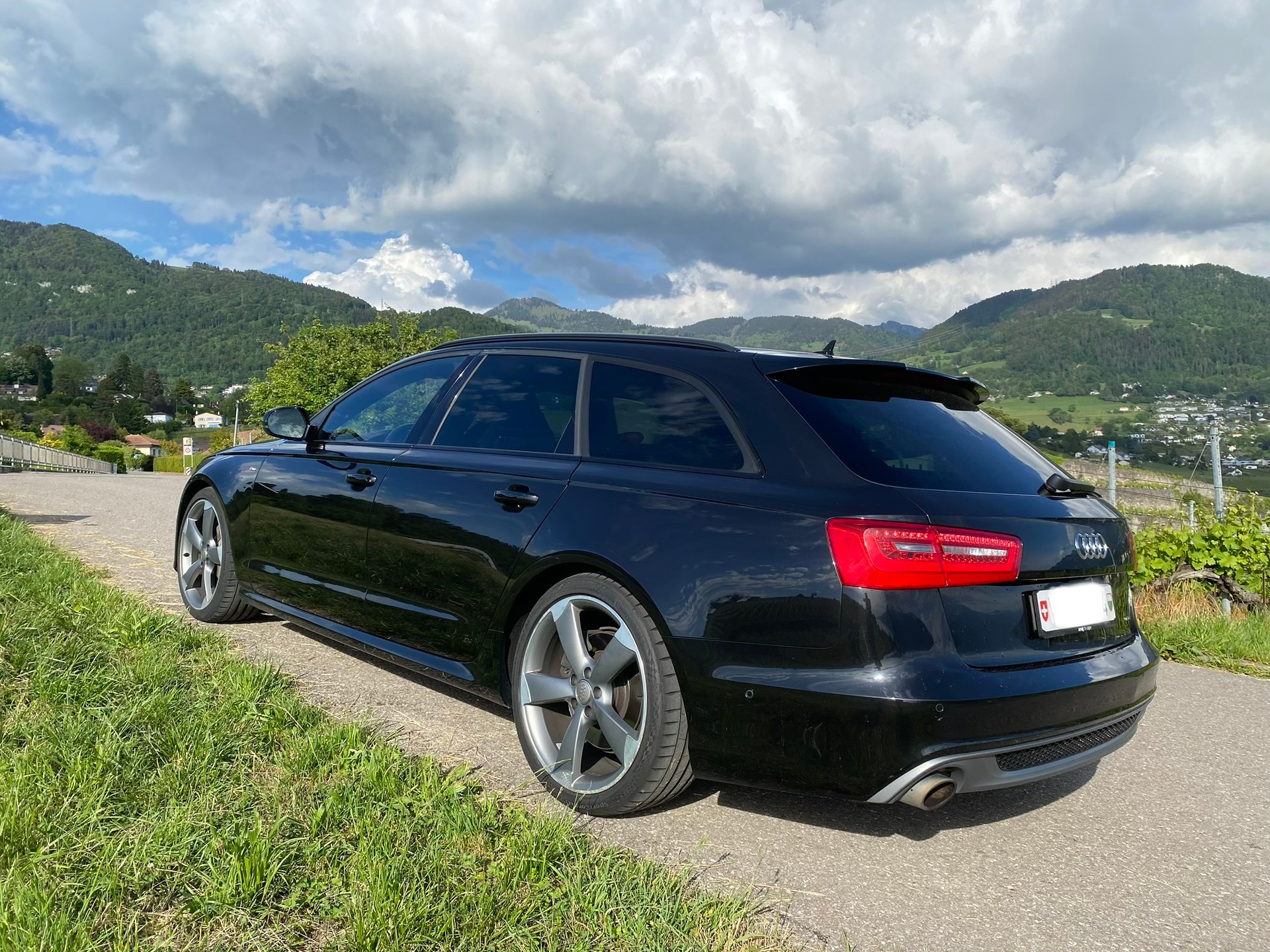 AUDI A6 Avant 3.0 BiTDI V6 quattro tiptronic-image-2