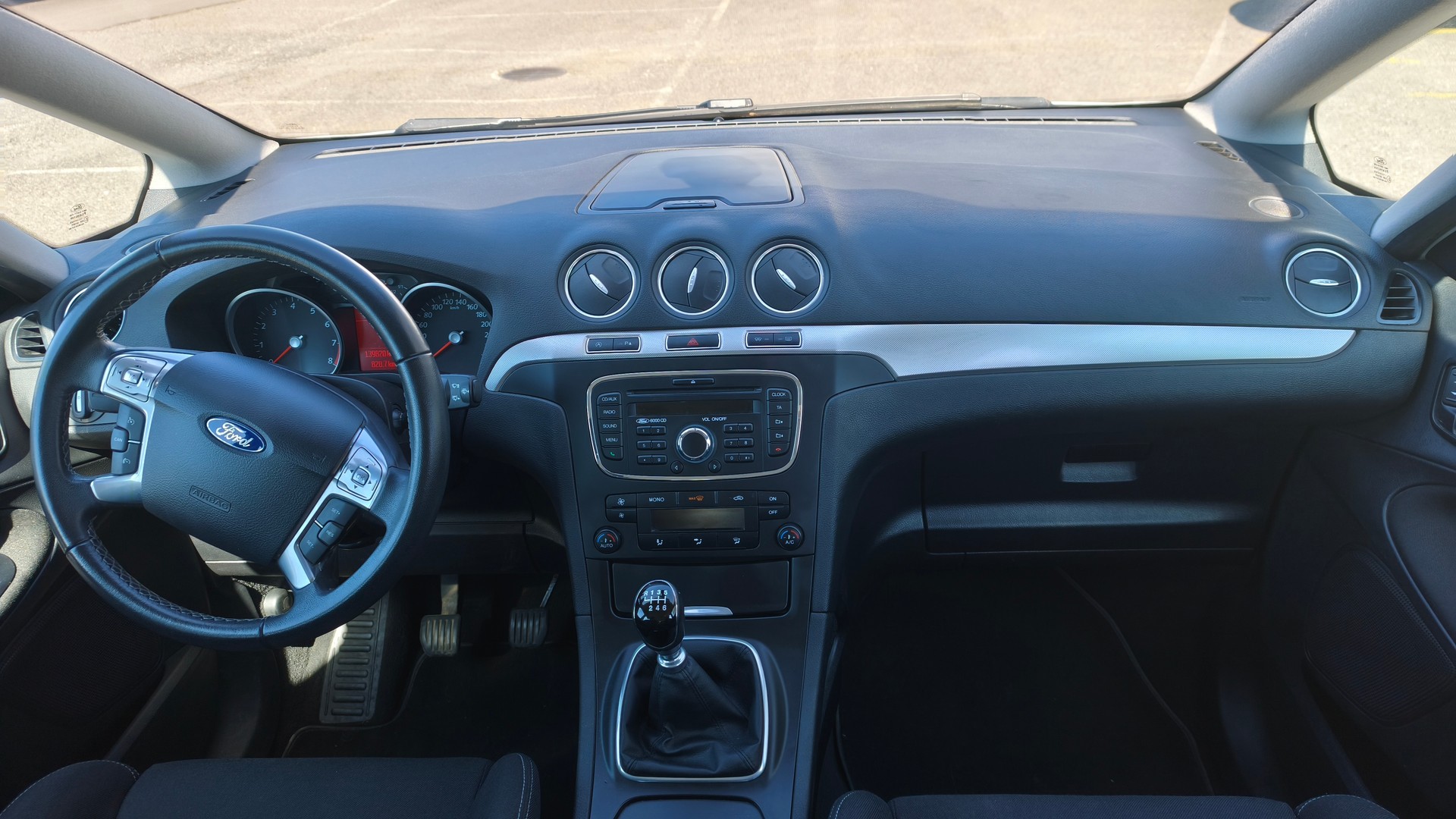 FORD S-Max 1.6 SCTi KNIE-Edition-image-13