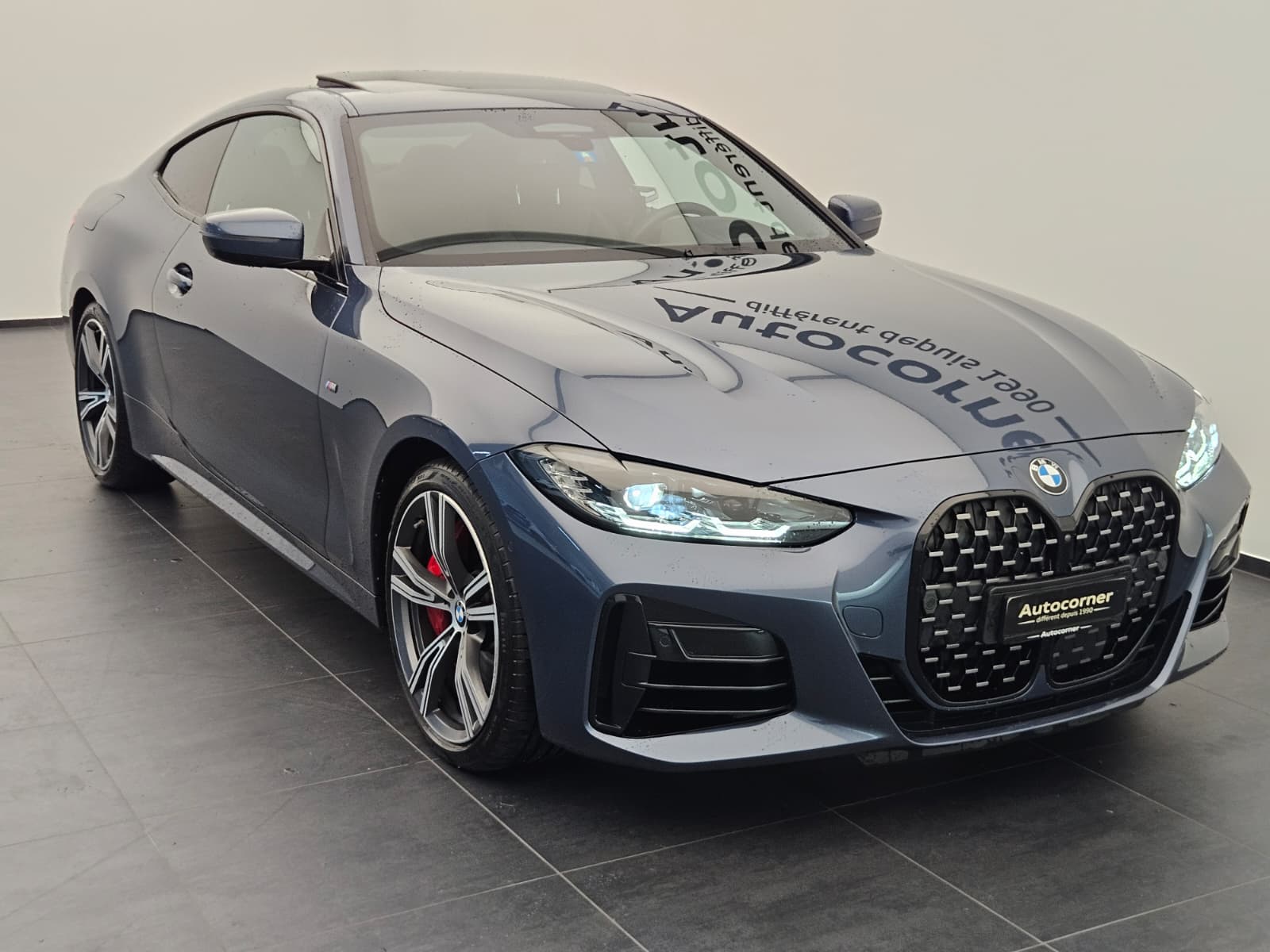 BMW M440i xDrive 48V Coupé Steptronic-image-4