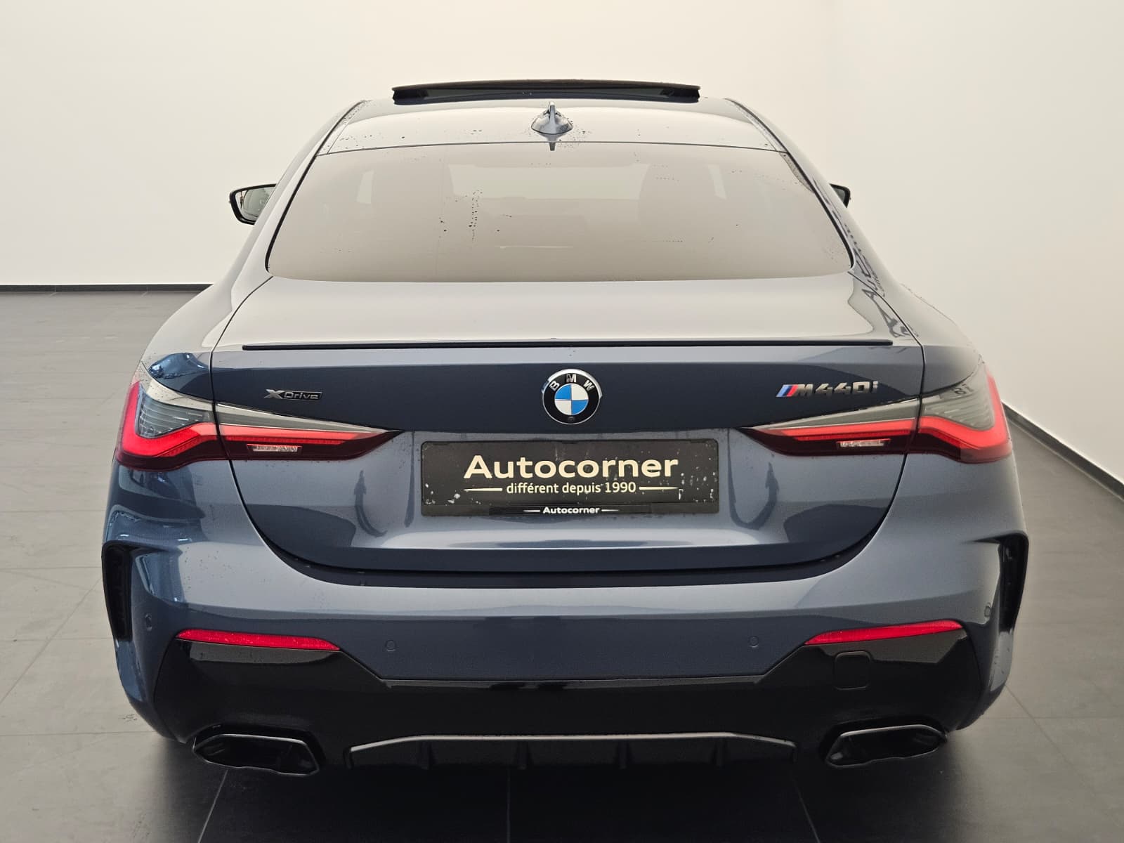 BMW M440i xDrive 48V Coupé Steptronic-image-6