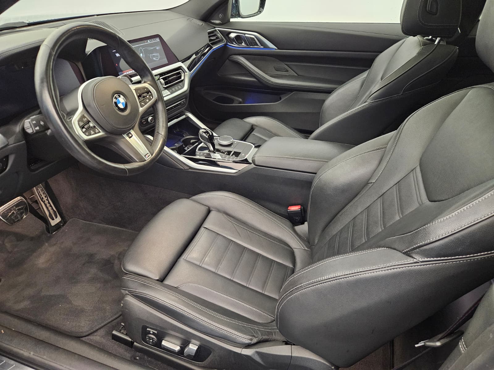BMW M440i xDrive 48V Coupé Steptronic-image-9