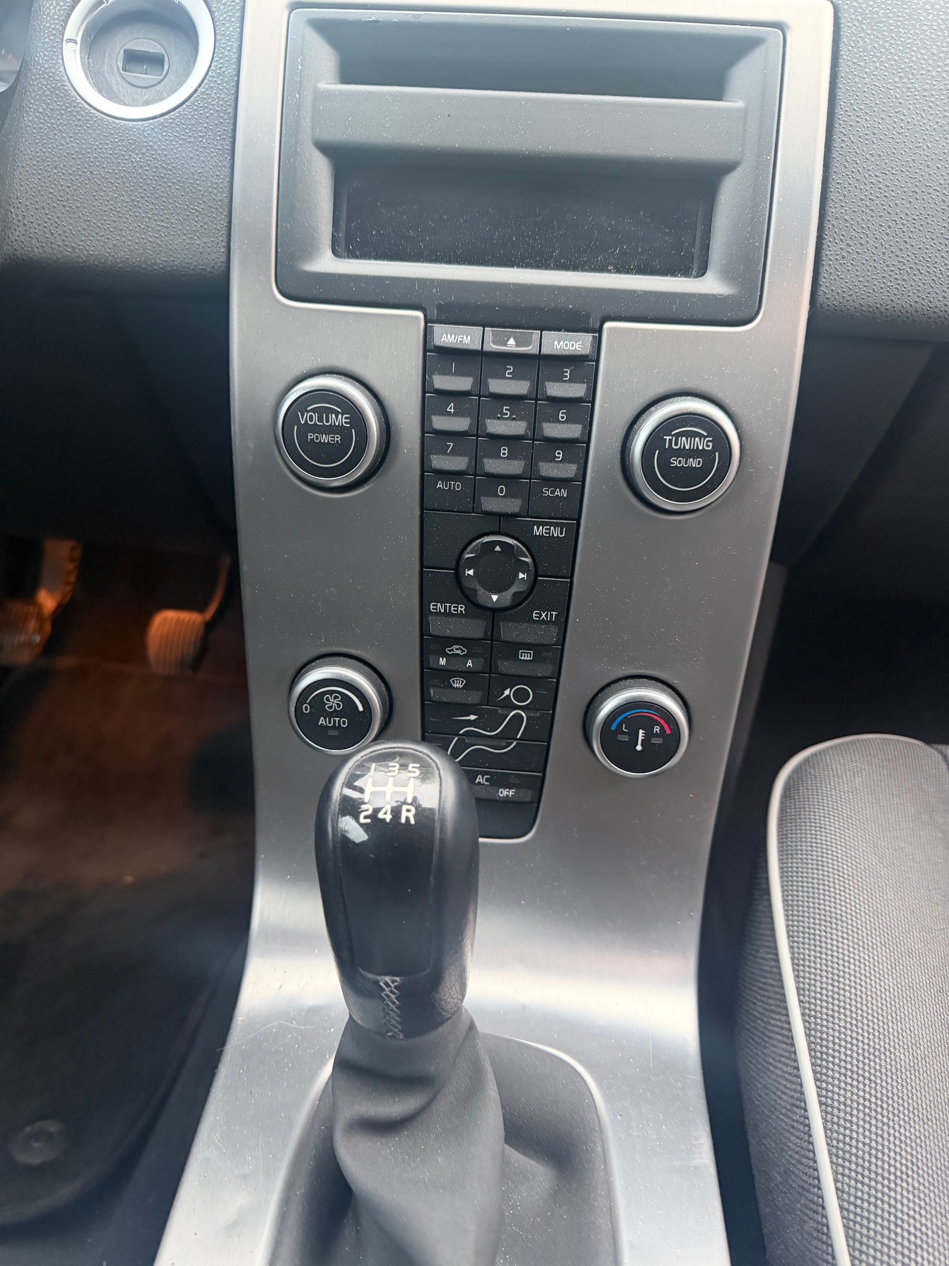 VOLVO C30 1.6D Kinetic-image-6