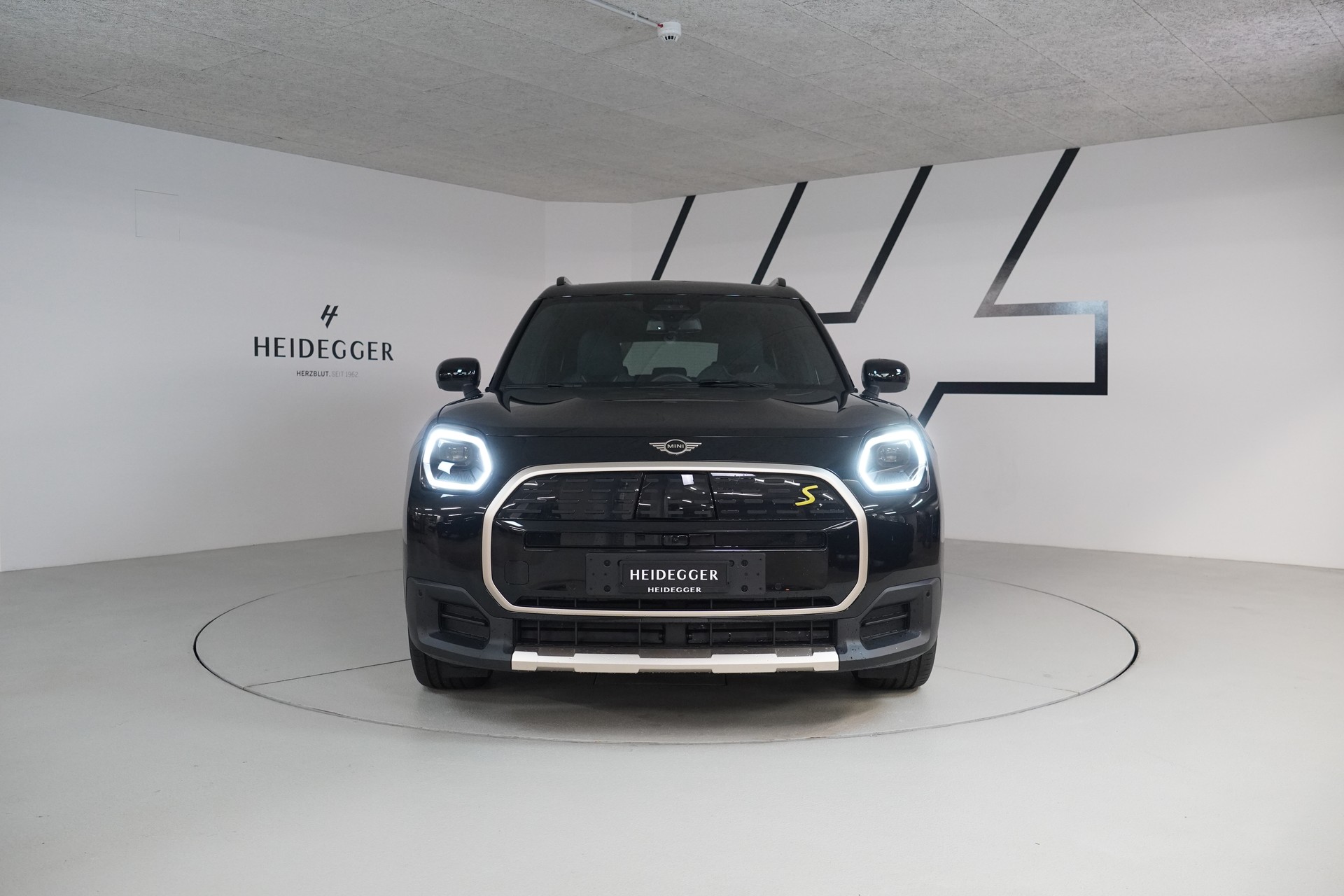 MINI Countryman SE ALL 4-image-1