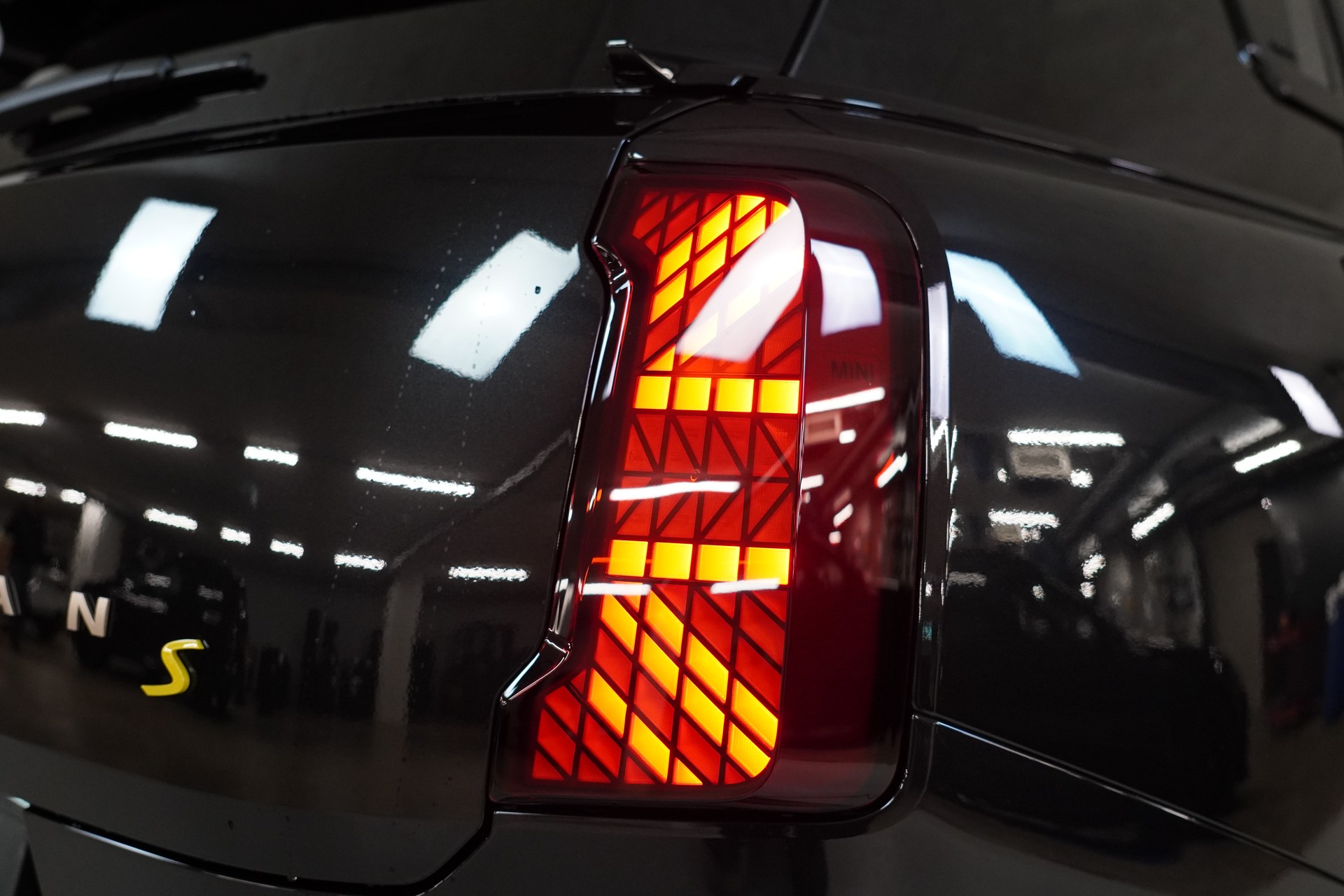 MINI Countryman SE ALL 4-image-14