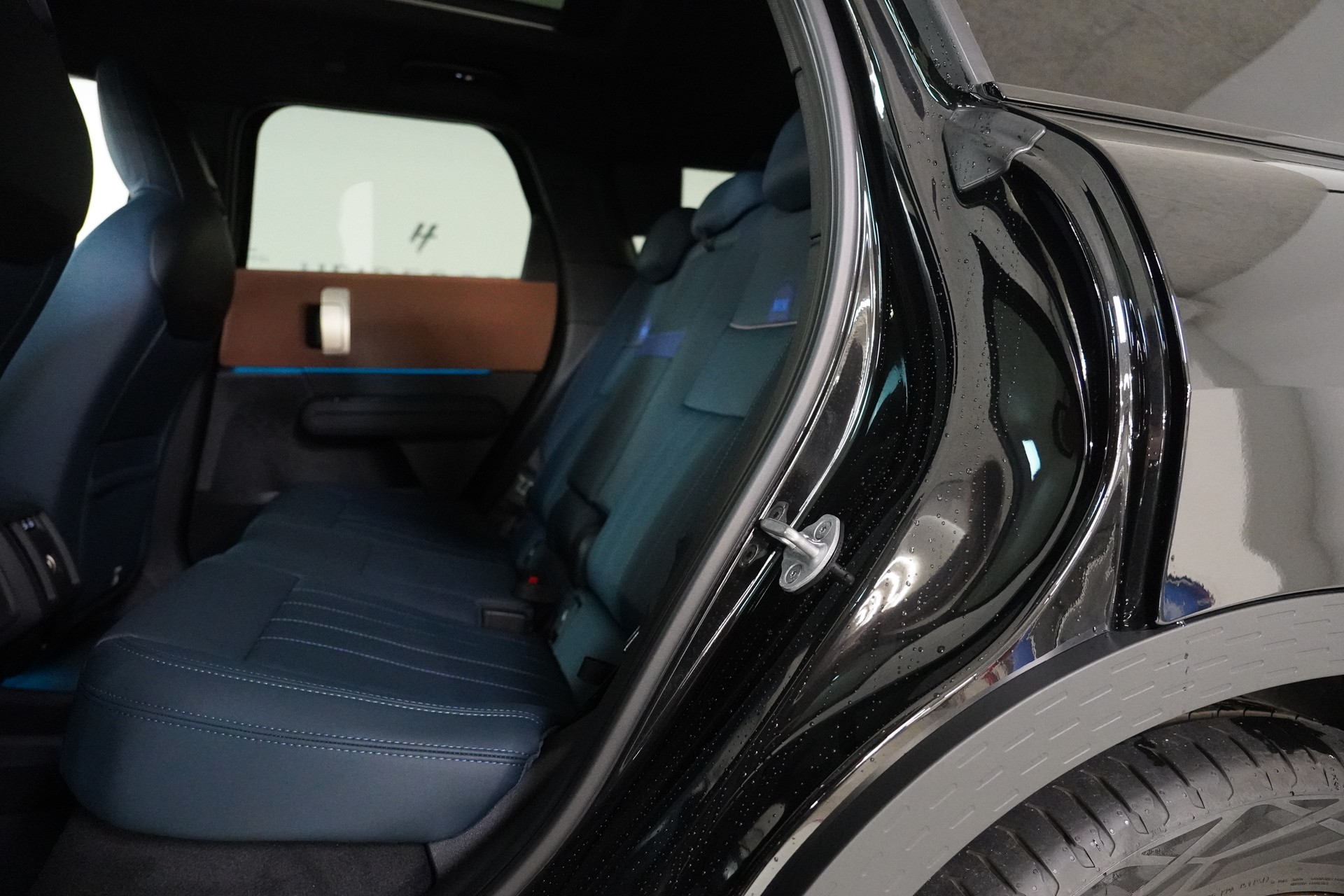MINI Countryman SE ALL 4-image-12