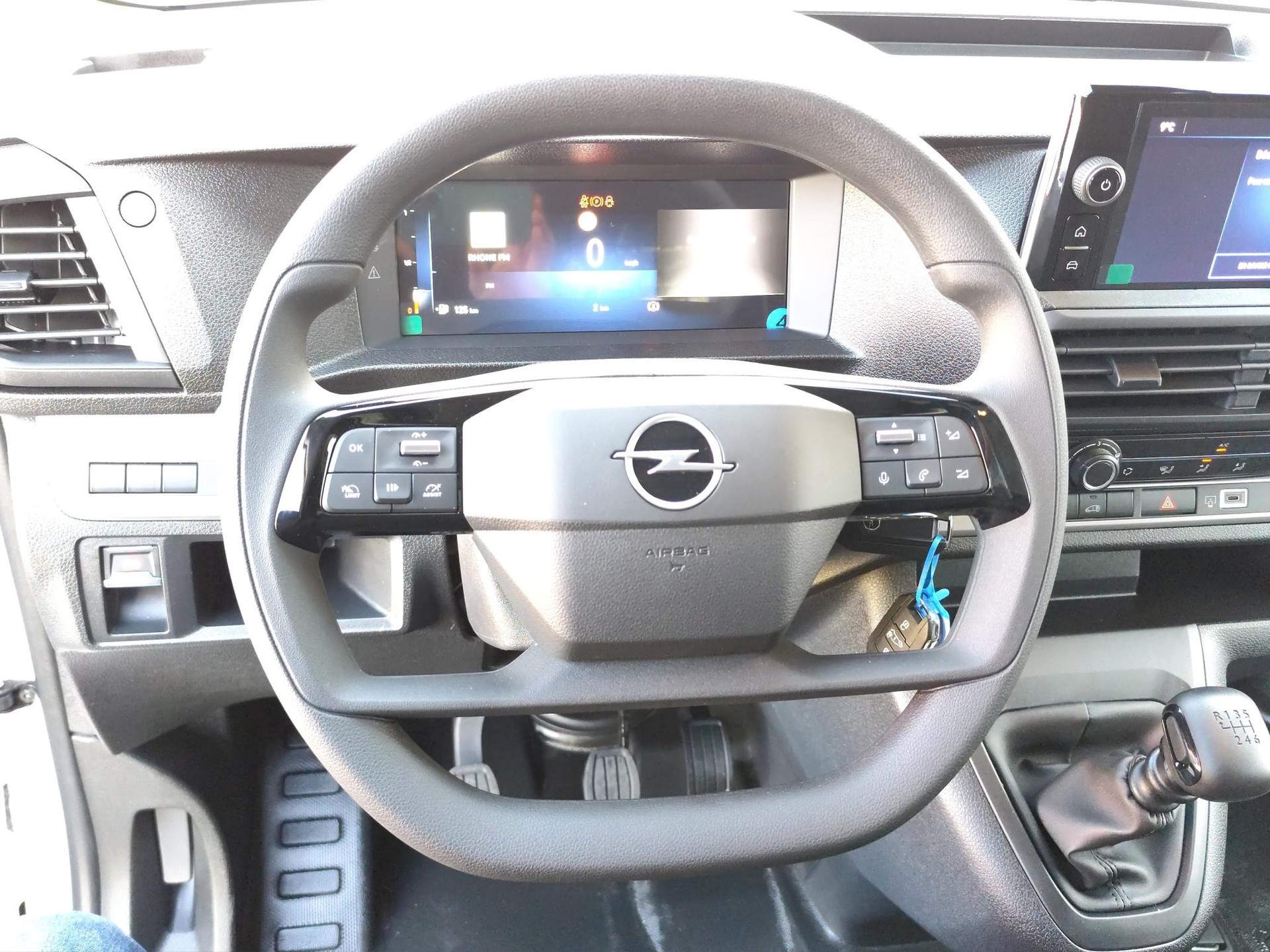 OPEL Vivaro Cargo 1.5 D 120 Energize Your Business S/S-image-9